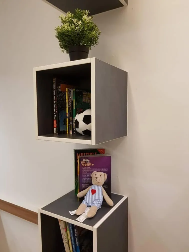 Damen Subang by Widebed