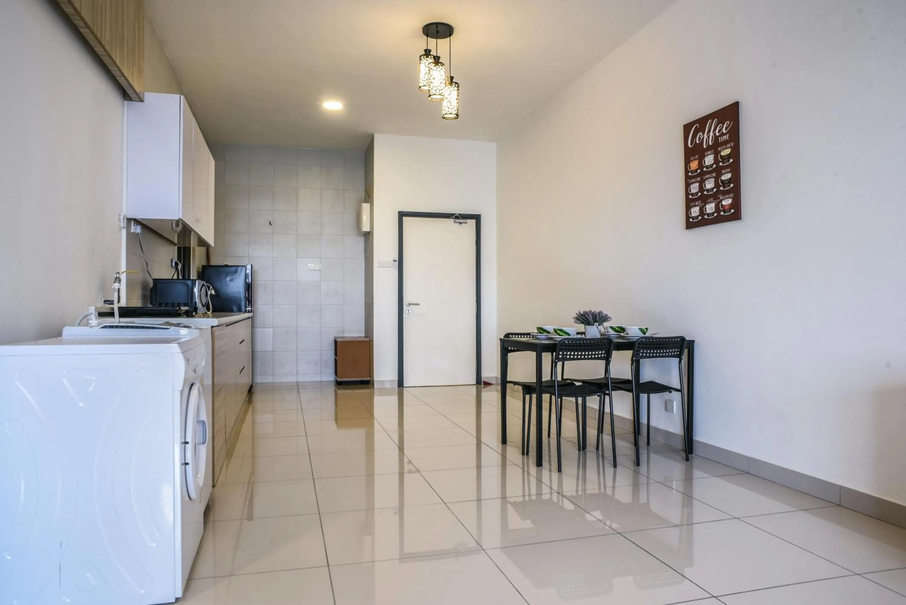 Damen Subang by Widebed