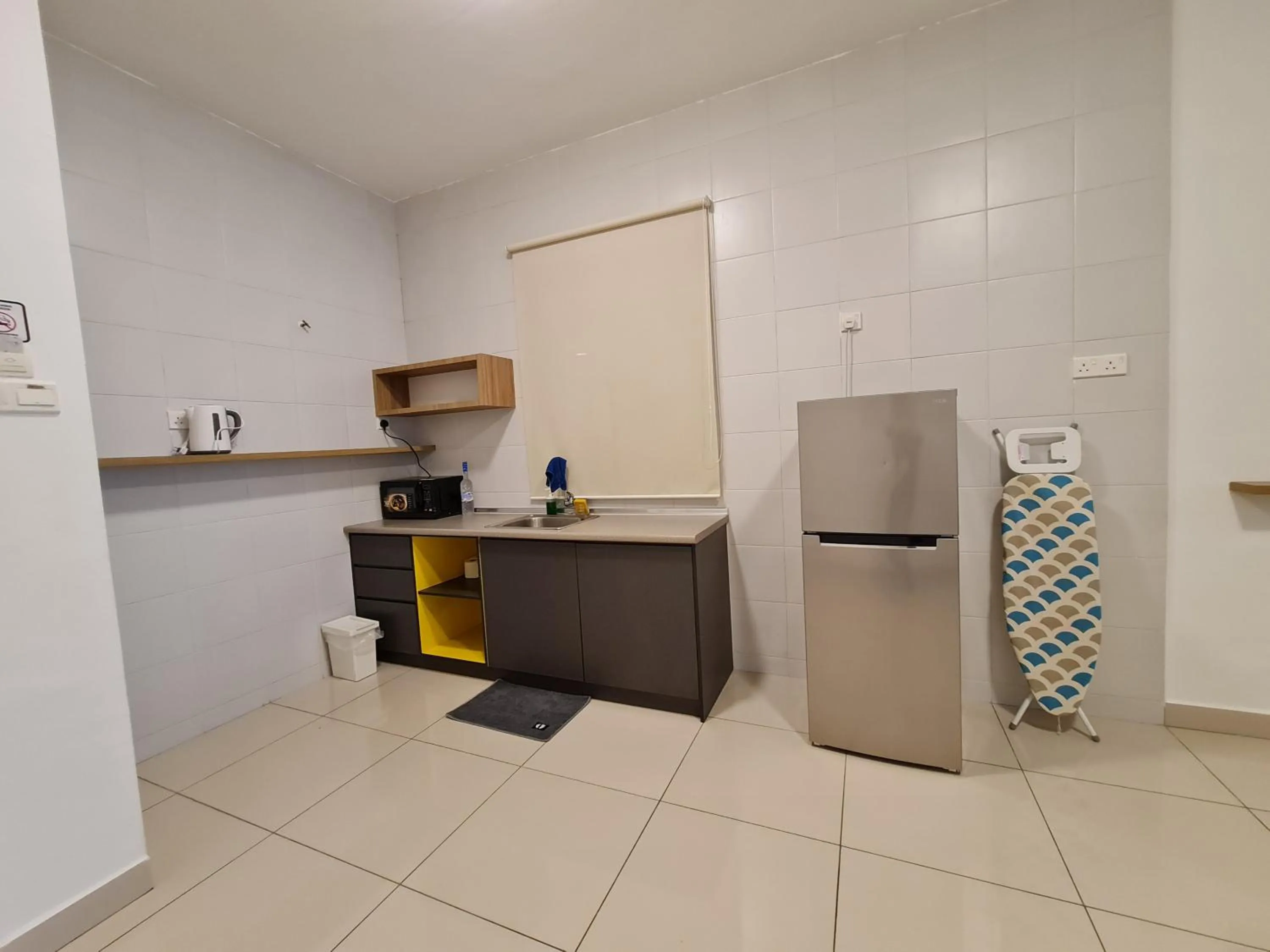 Damen Subang by Widebed