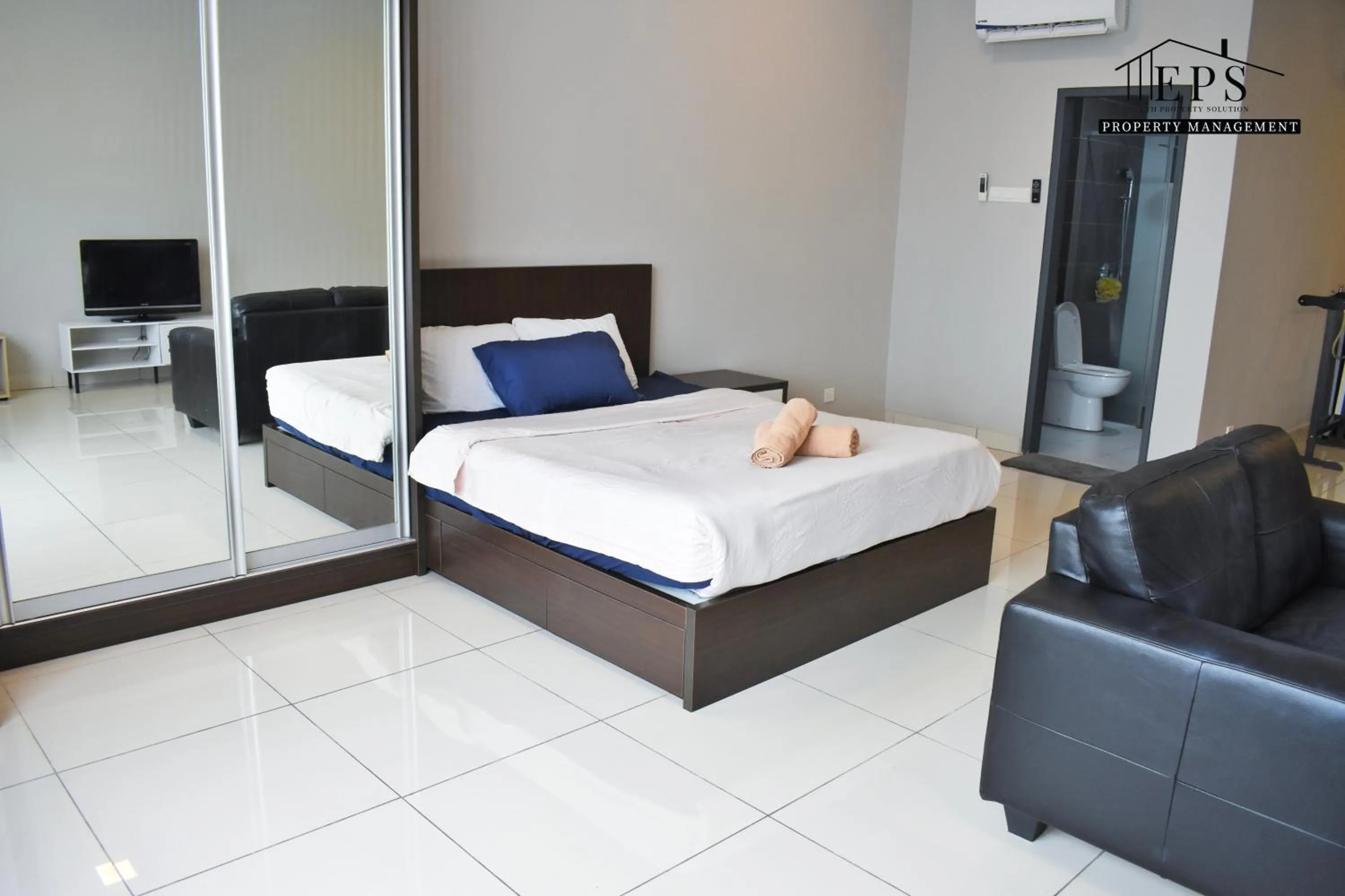 Bed in Damen Subang by Widebed