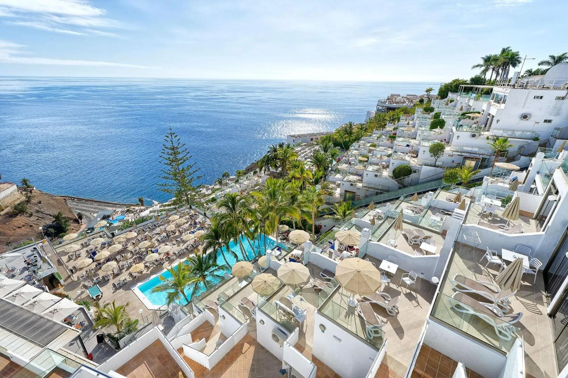 Property building in Servatur Altamar