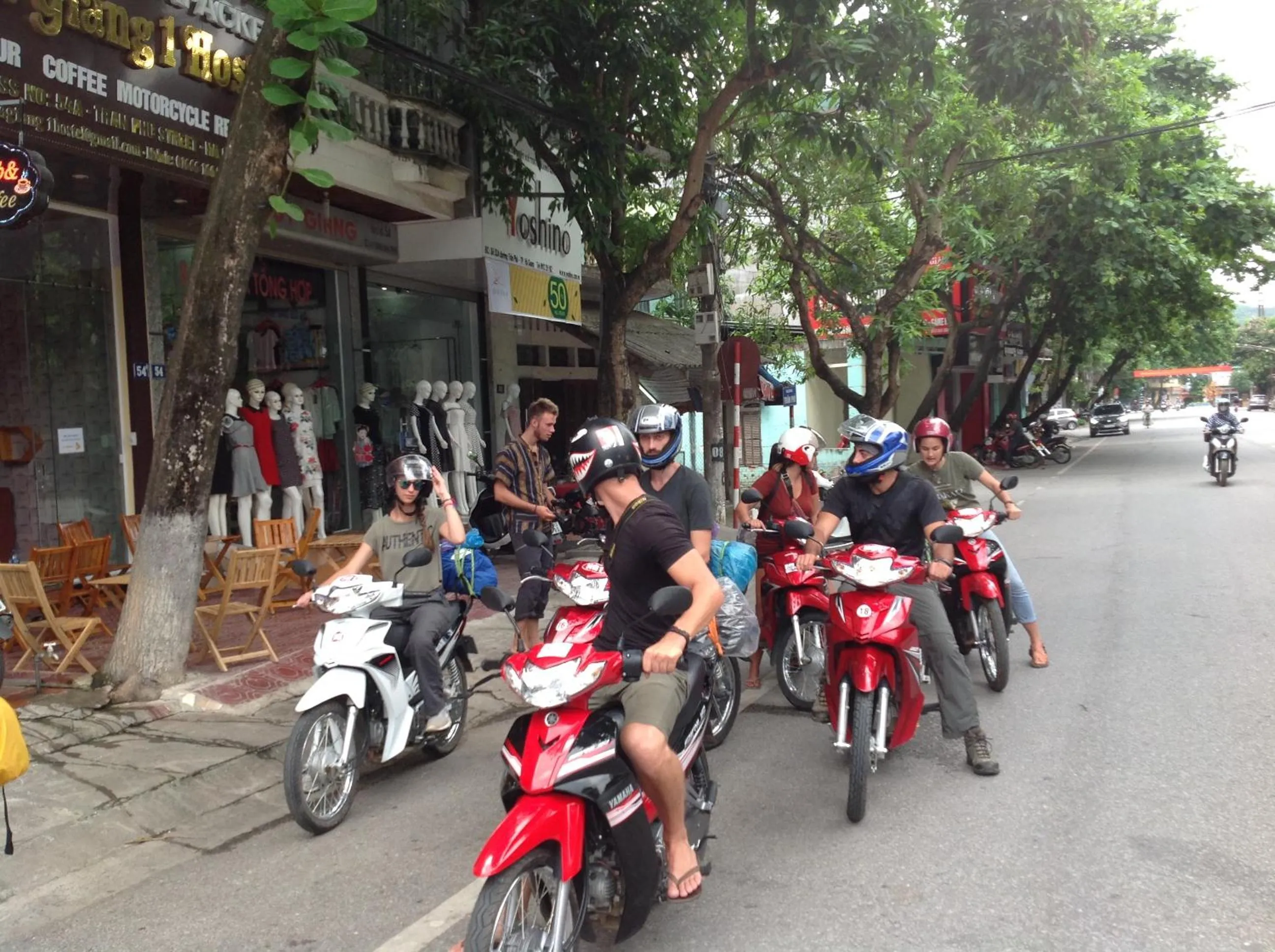 Ha Giang 1 Hostel and Loop Tour