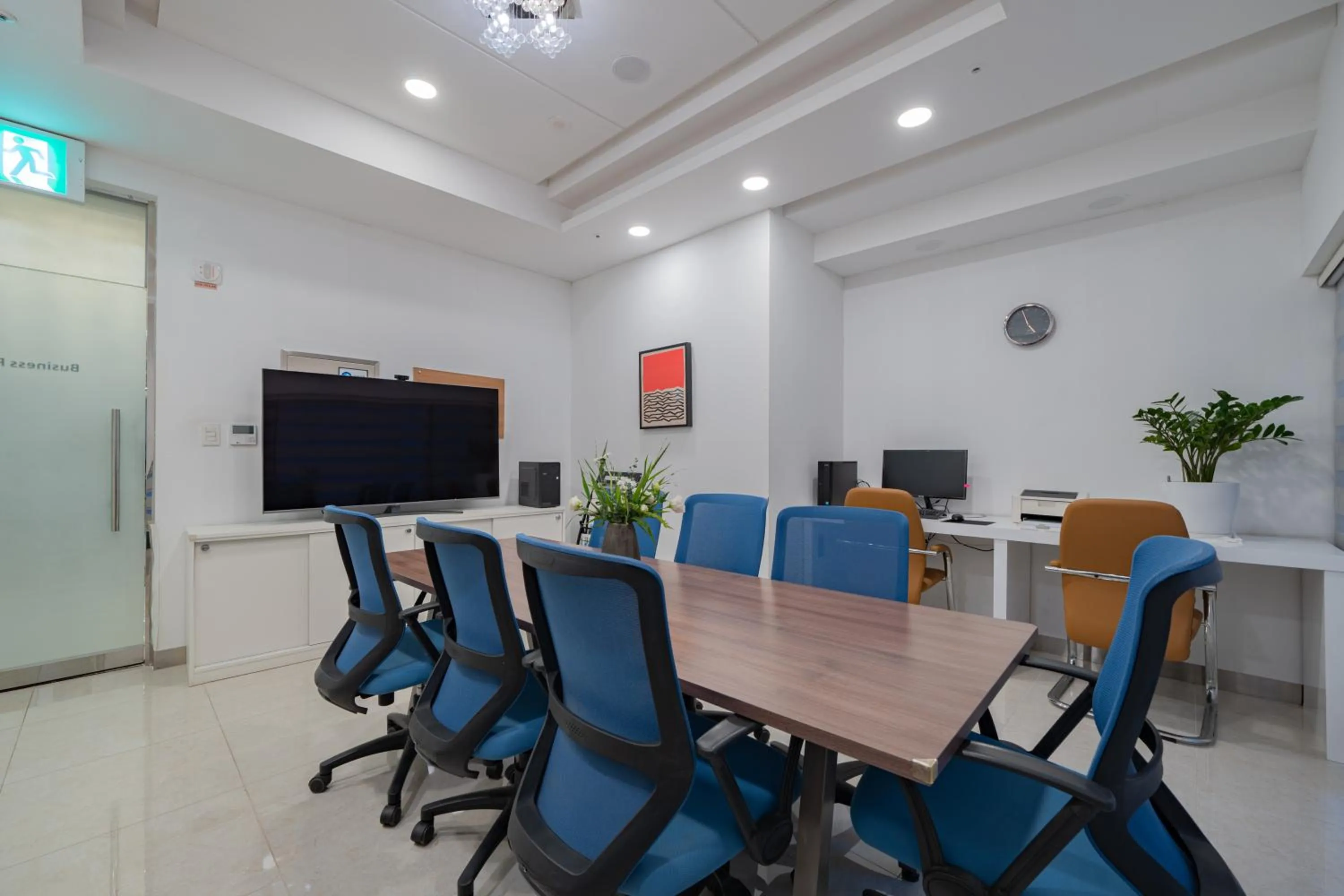Business facilities in Hotel Stayon