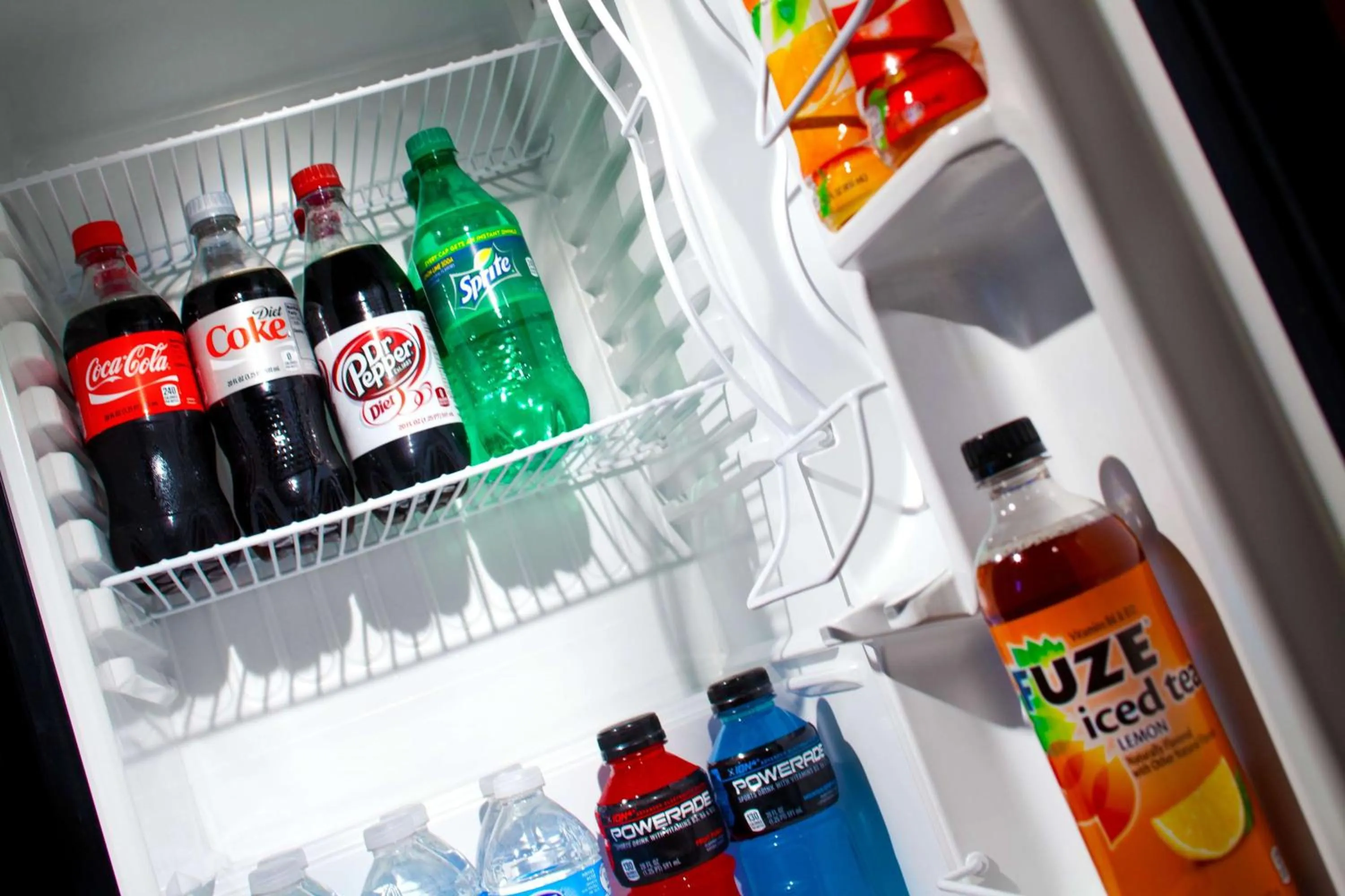 Kitchen or kitchenette in Embassy Suites by Hilton Las Vegas