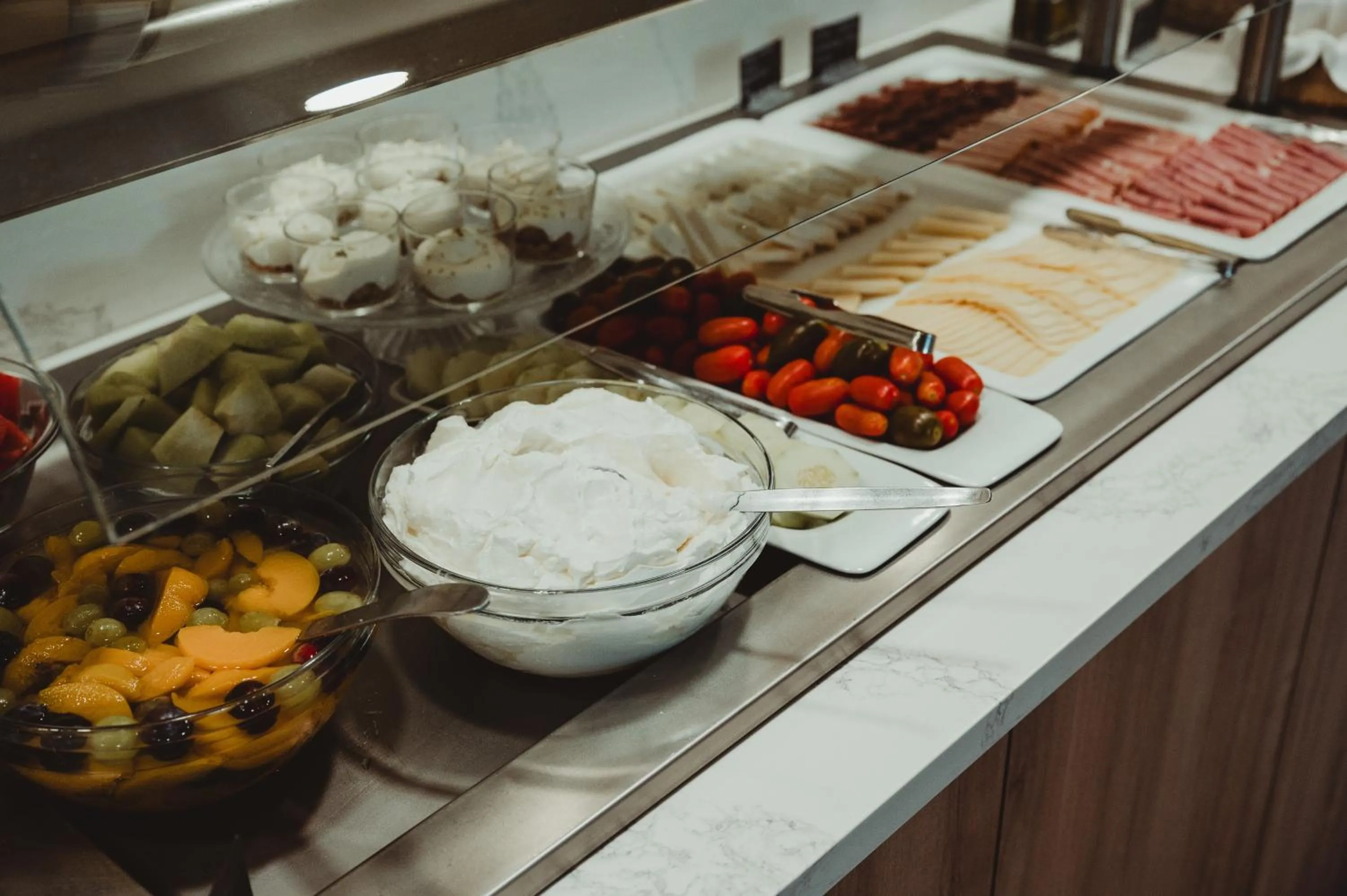 Buffet breakfast in Idi Hotel