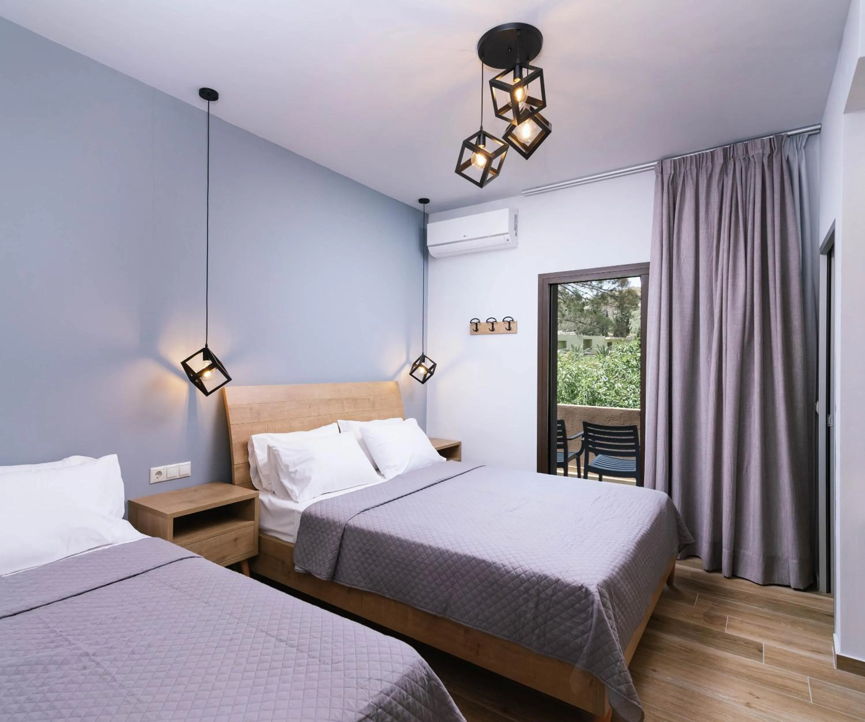 Bedroom, Bed in Idi Hotel