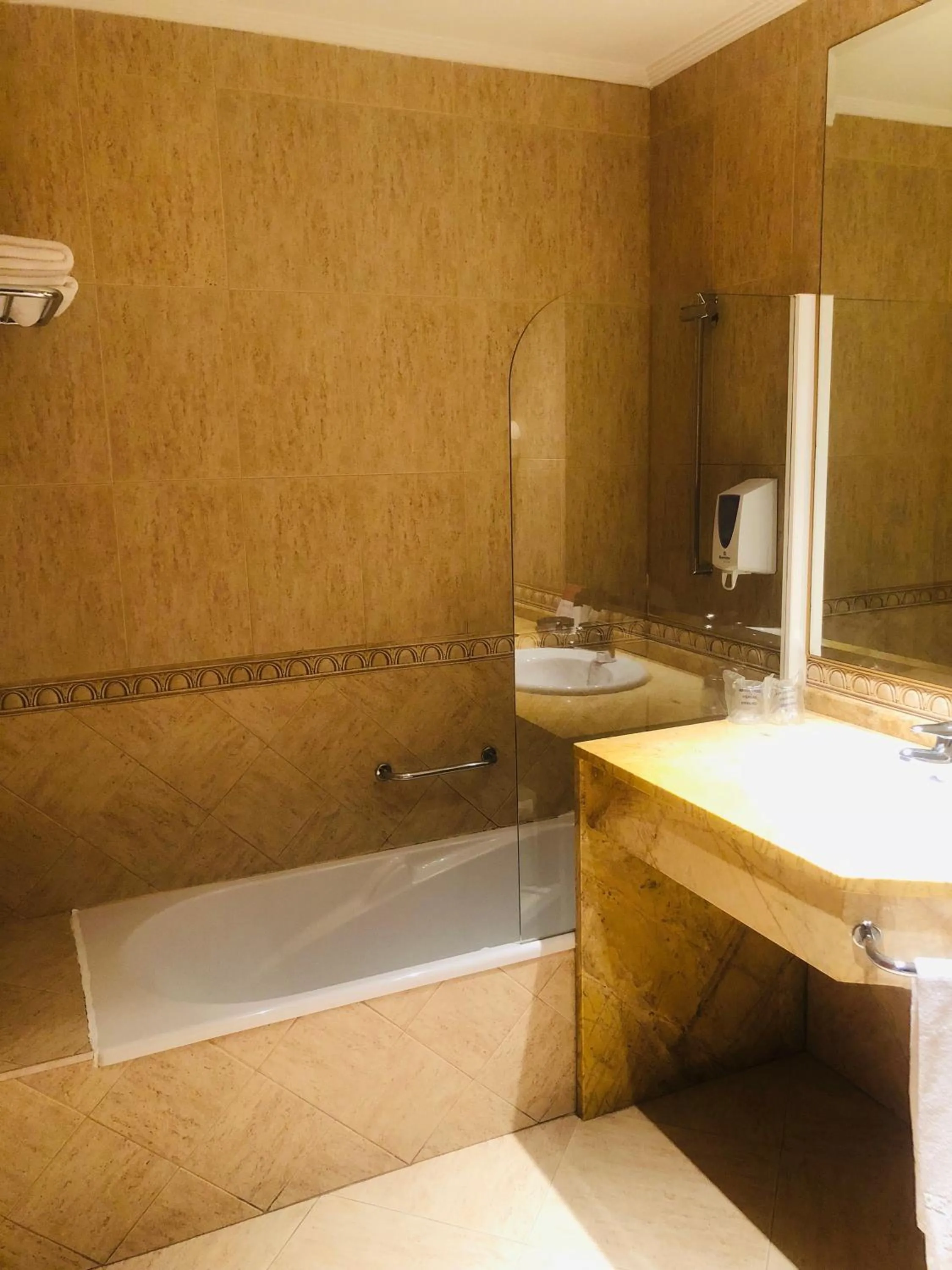 Bathroom in Hotel Villa de Benavente