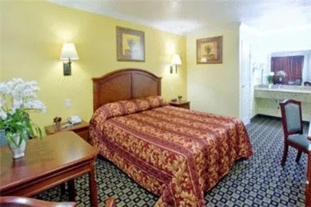 Bedroom, Bed in Americas Best Value Inn San Bernardino