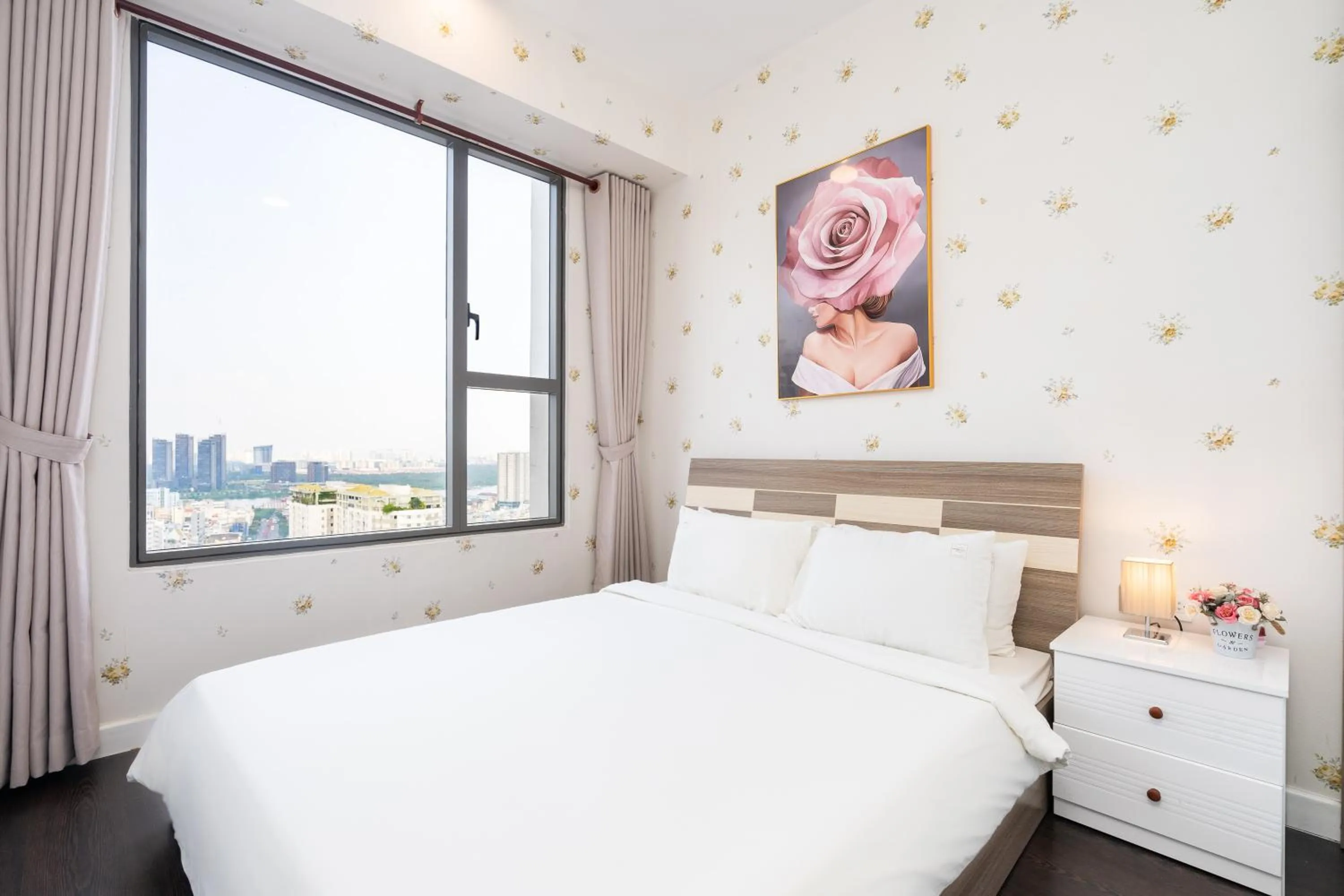 Bed in TeeUp Home - Infinity Pool Signature