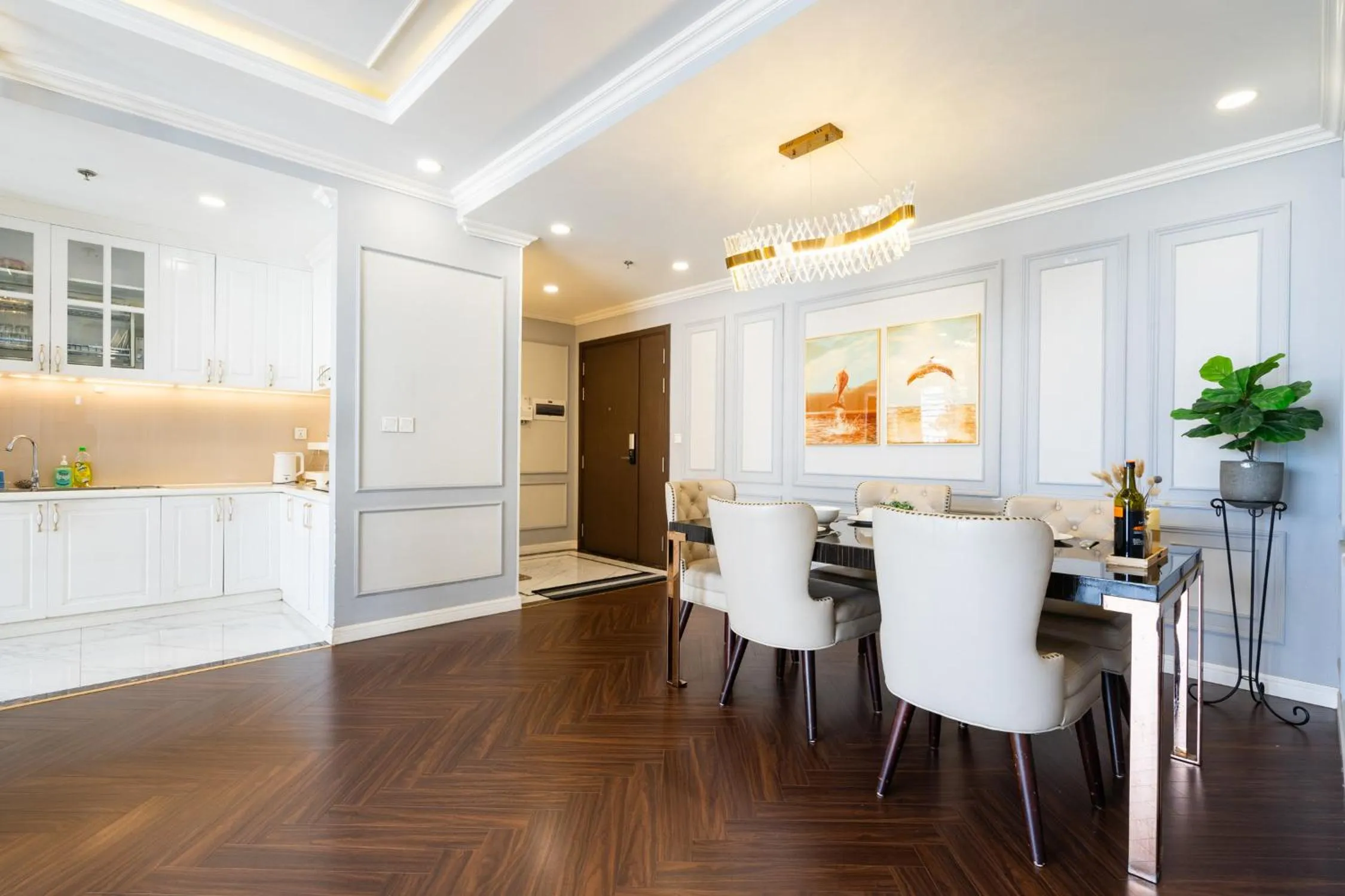 TeeUp Home - Infinity Pool Signature