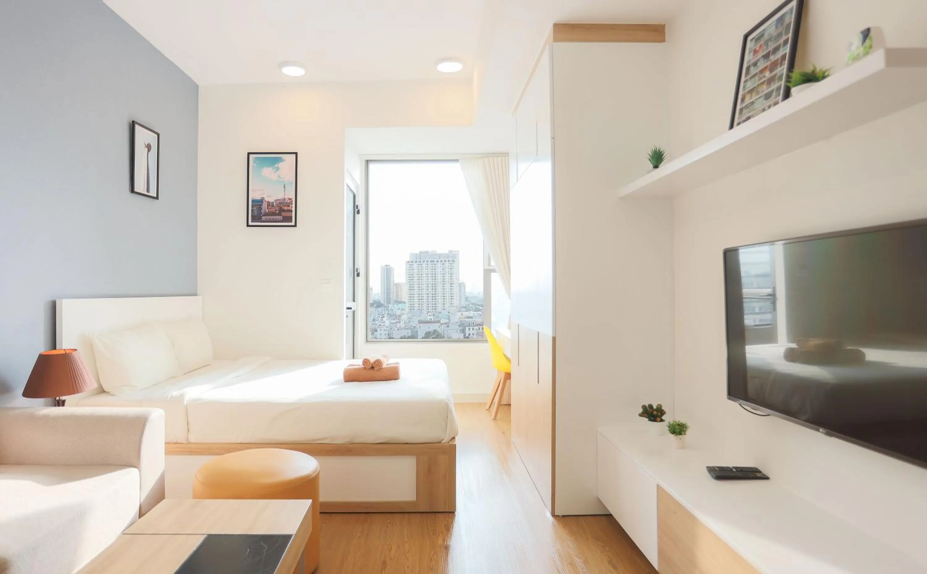 Bed in TeeUp Home - Infinity Pool Signature