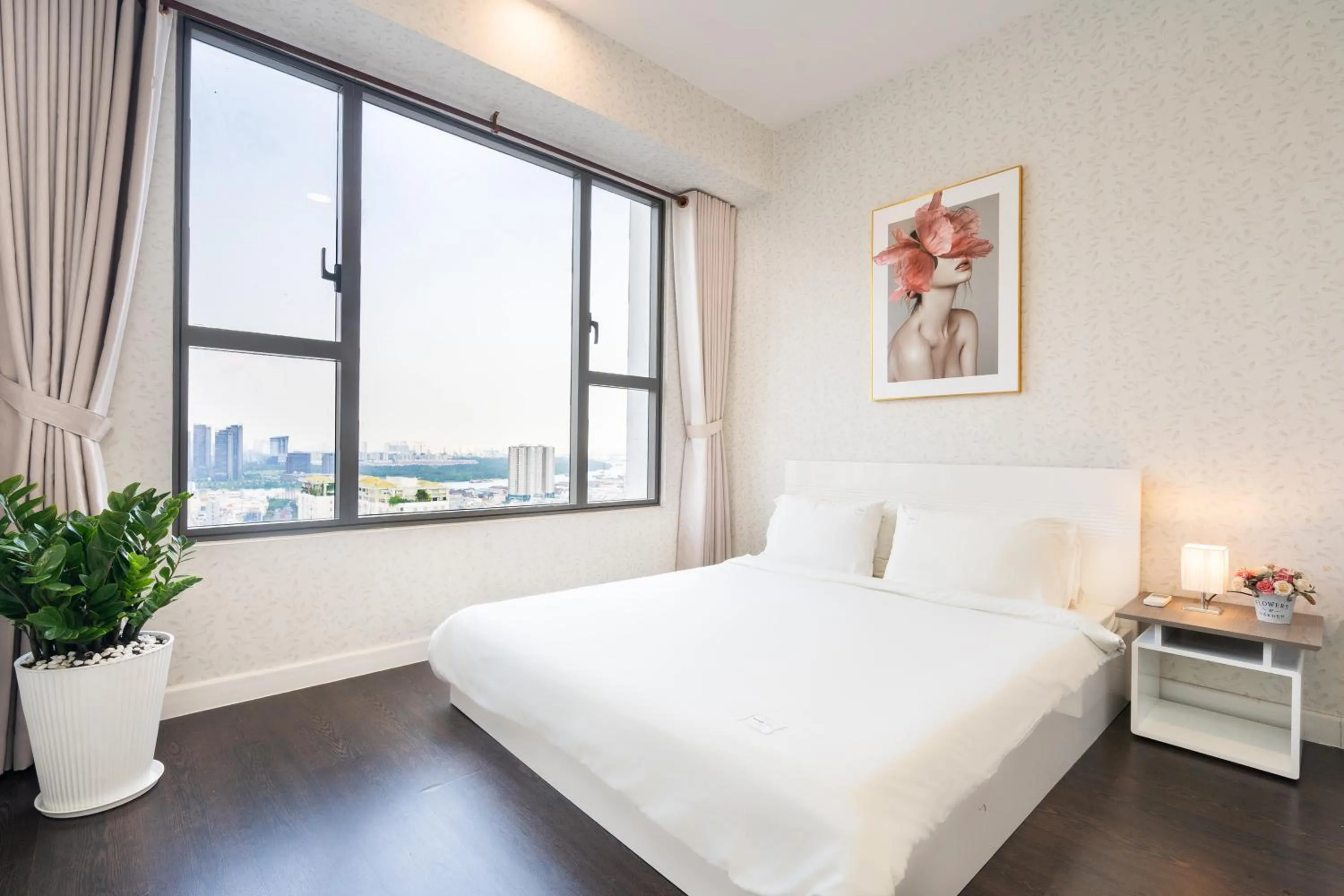 Bed in TeeUp Home - Infinity Pool Signature