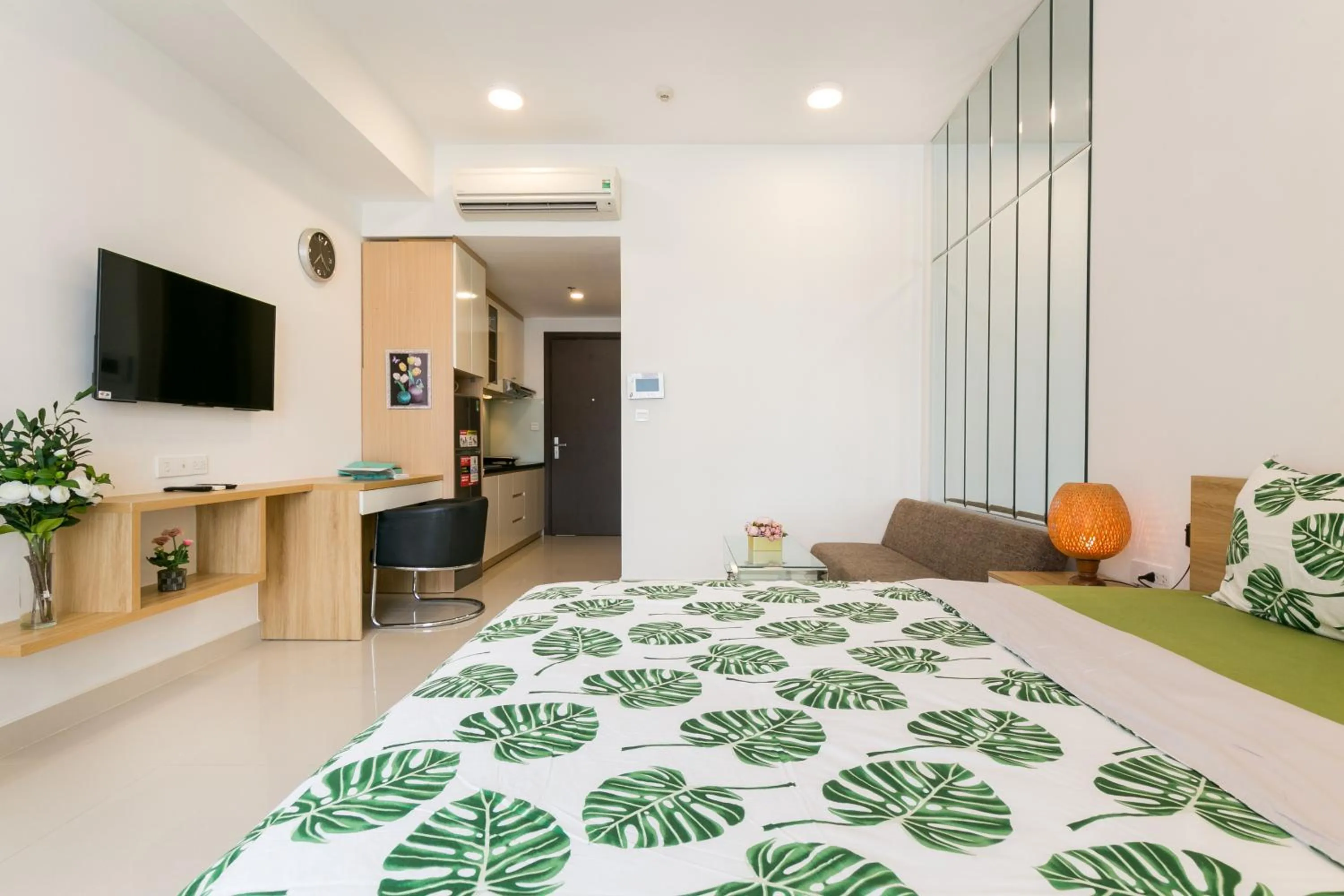 Bed in TeeUp Home - Infinity Pool Signature