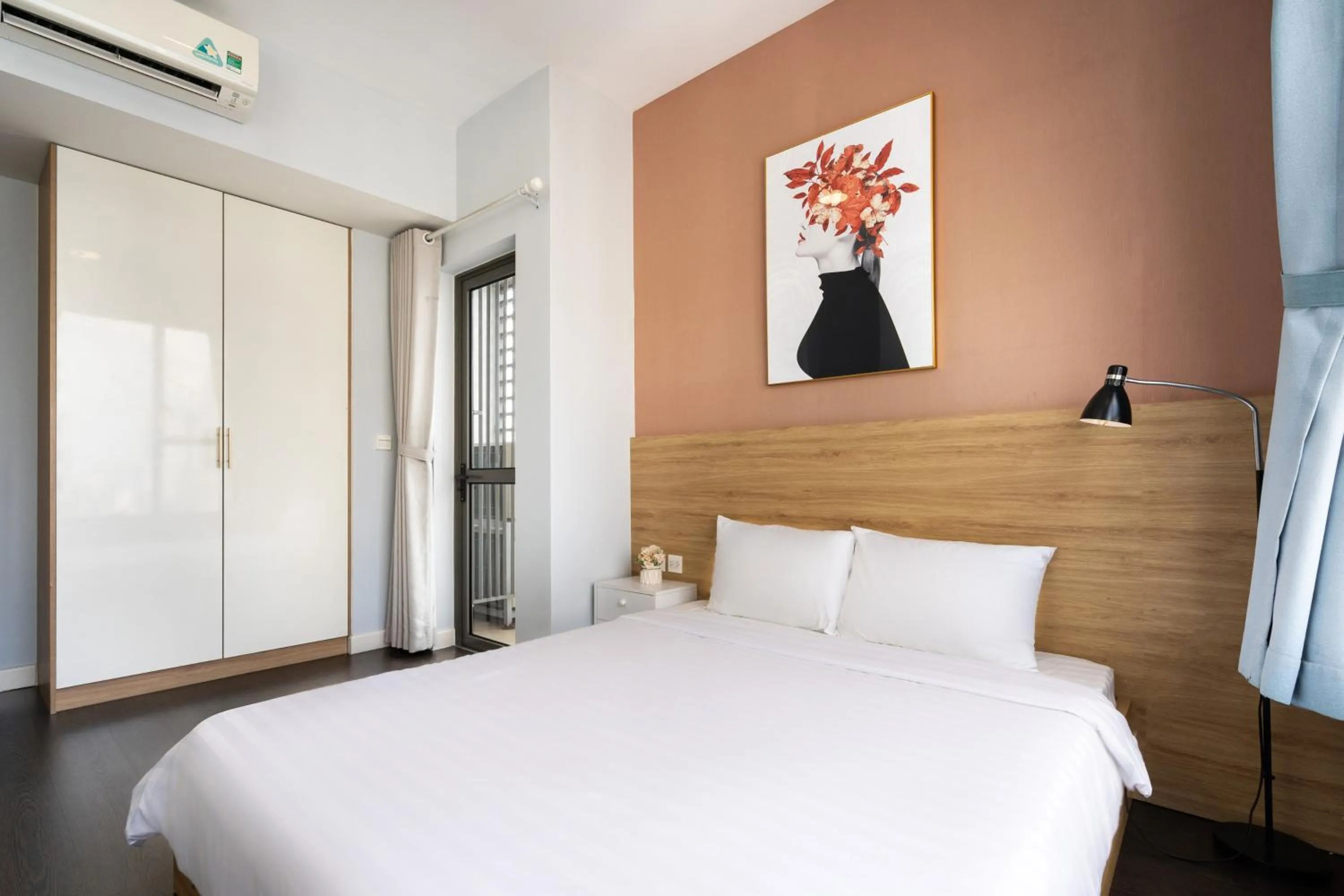 Bed in TeeUp Home - Infinity Pool Signature