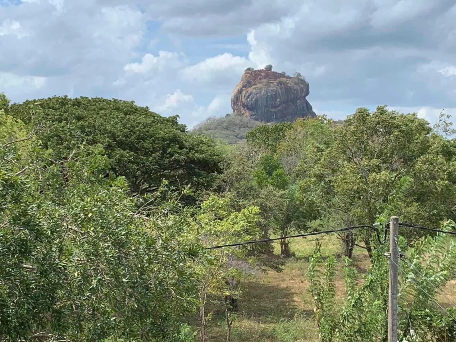 Mountain view in Sigiriya Rock Hide
