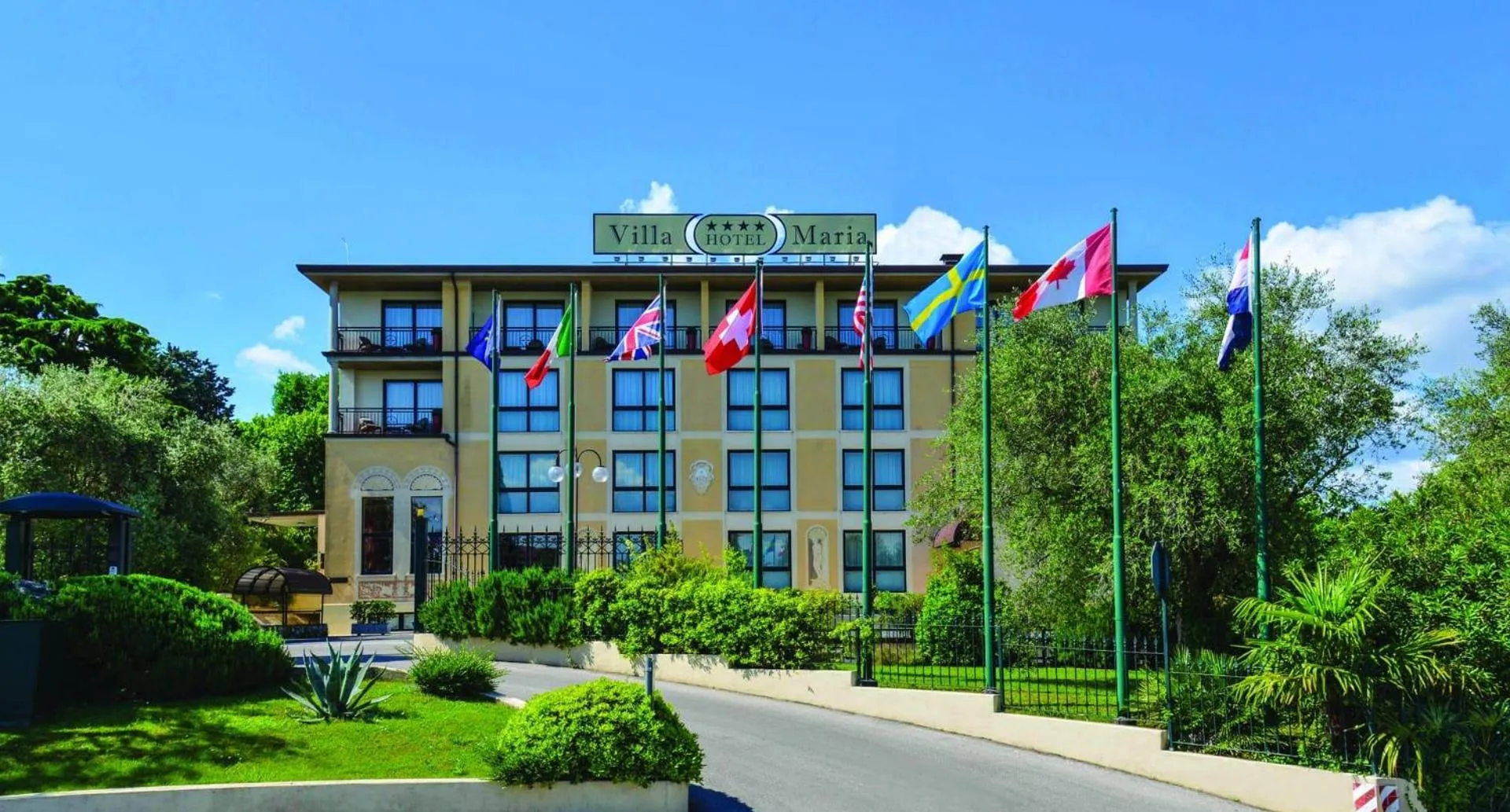 Property building in Hotel Villa Maria