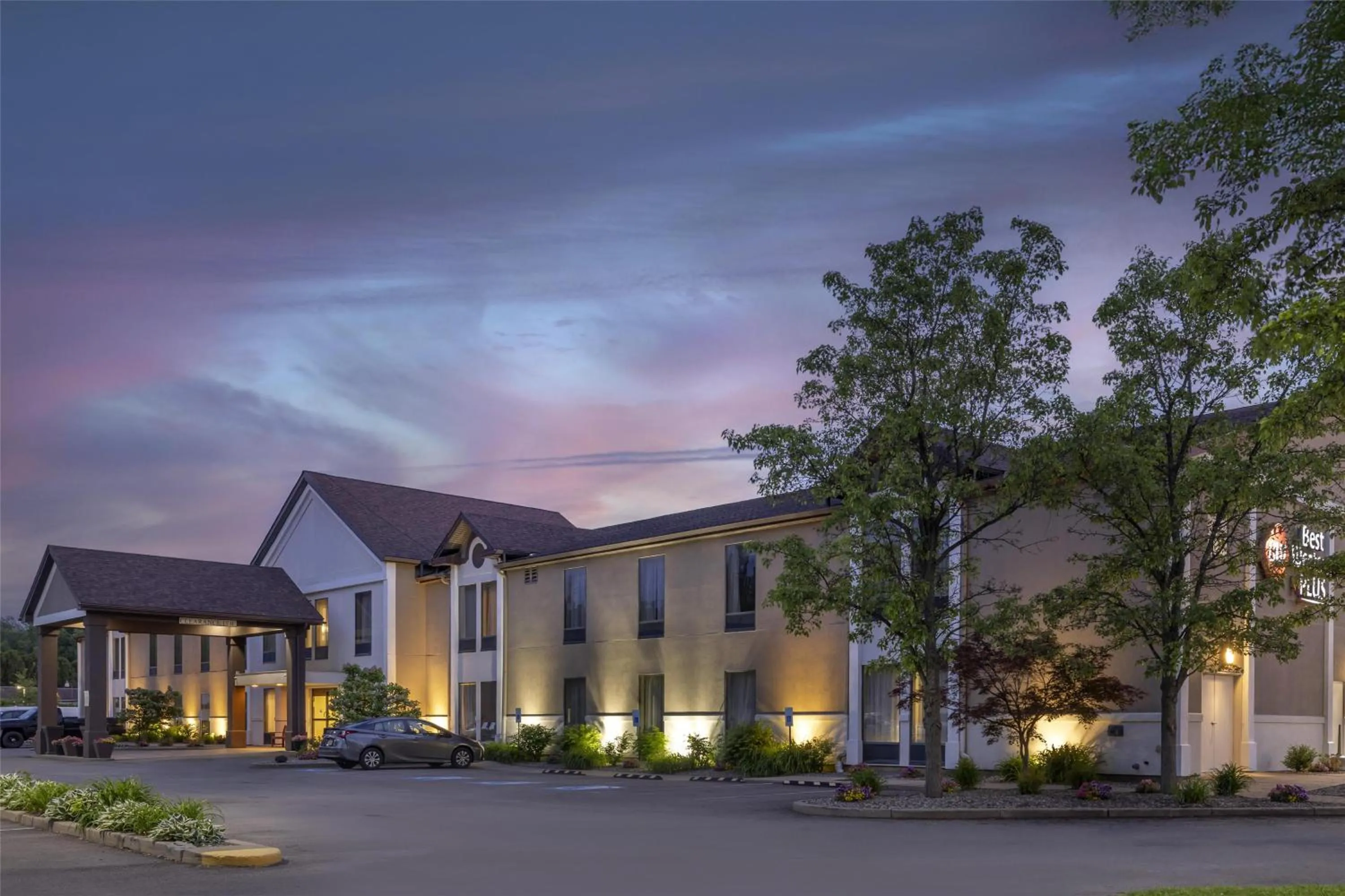 Property building in Best Western Plus University Inn