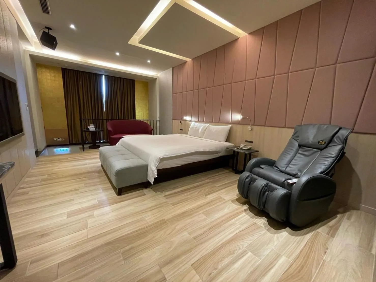 Bed in G.SHOCK Motel