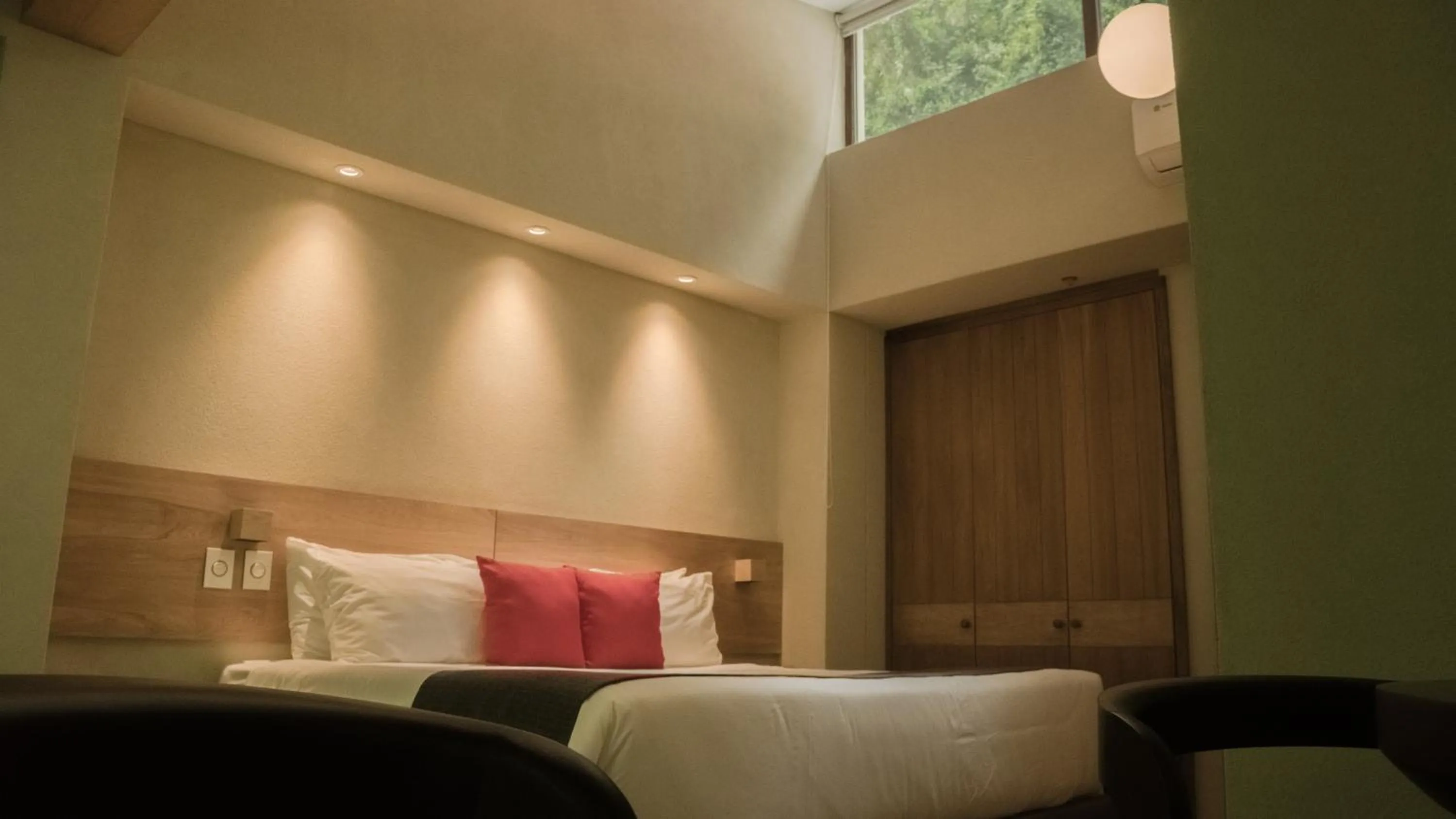 Photo of the whole room, Bed in Termales Santa Rosa De Cabal