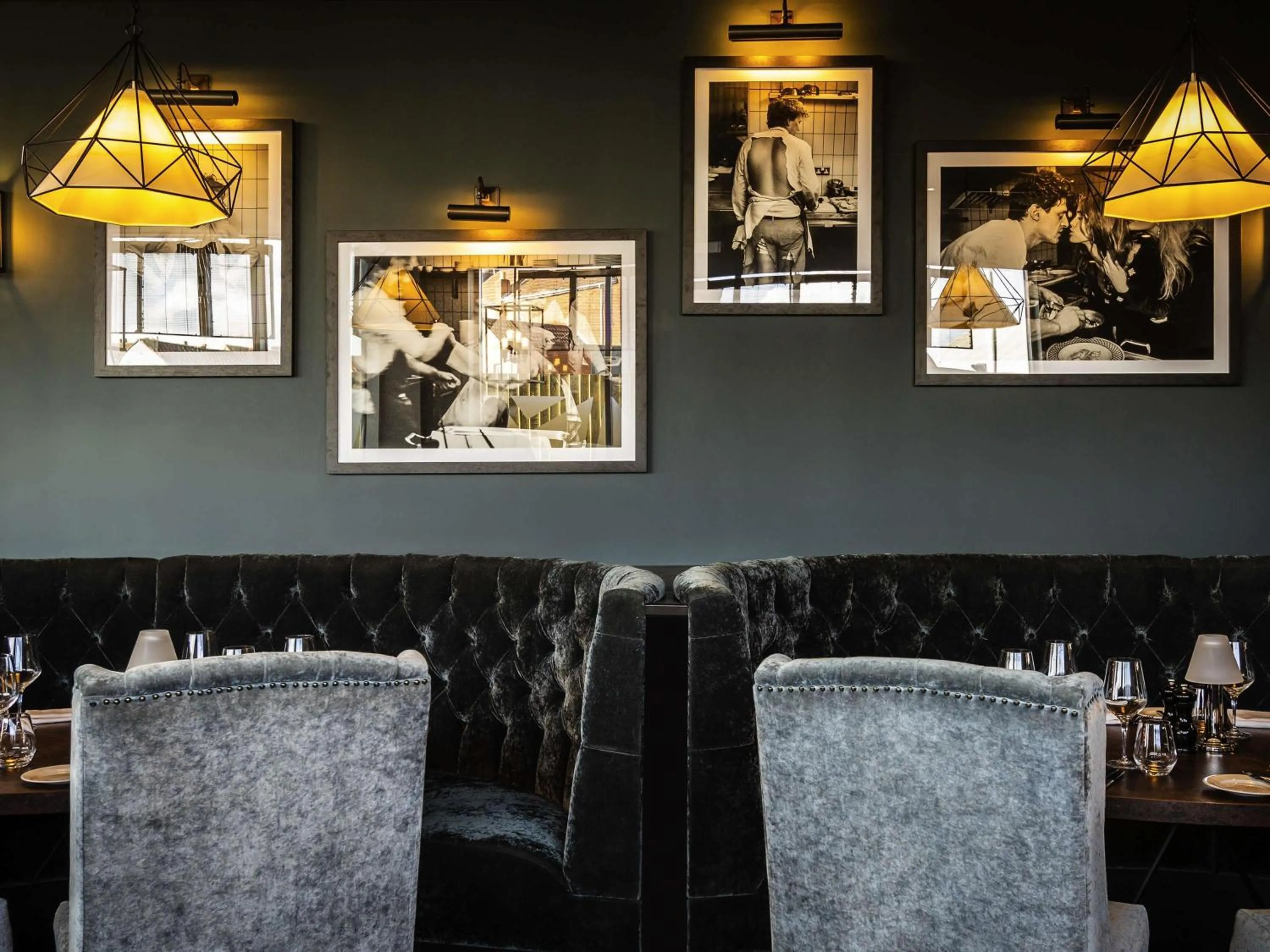 Lounge or bar in Mercure Bridgwater