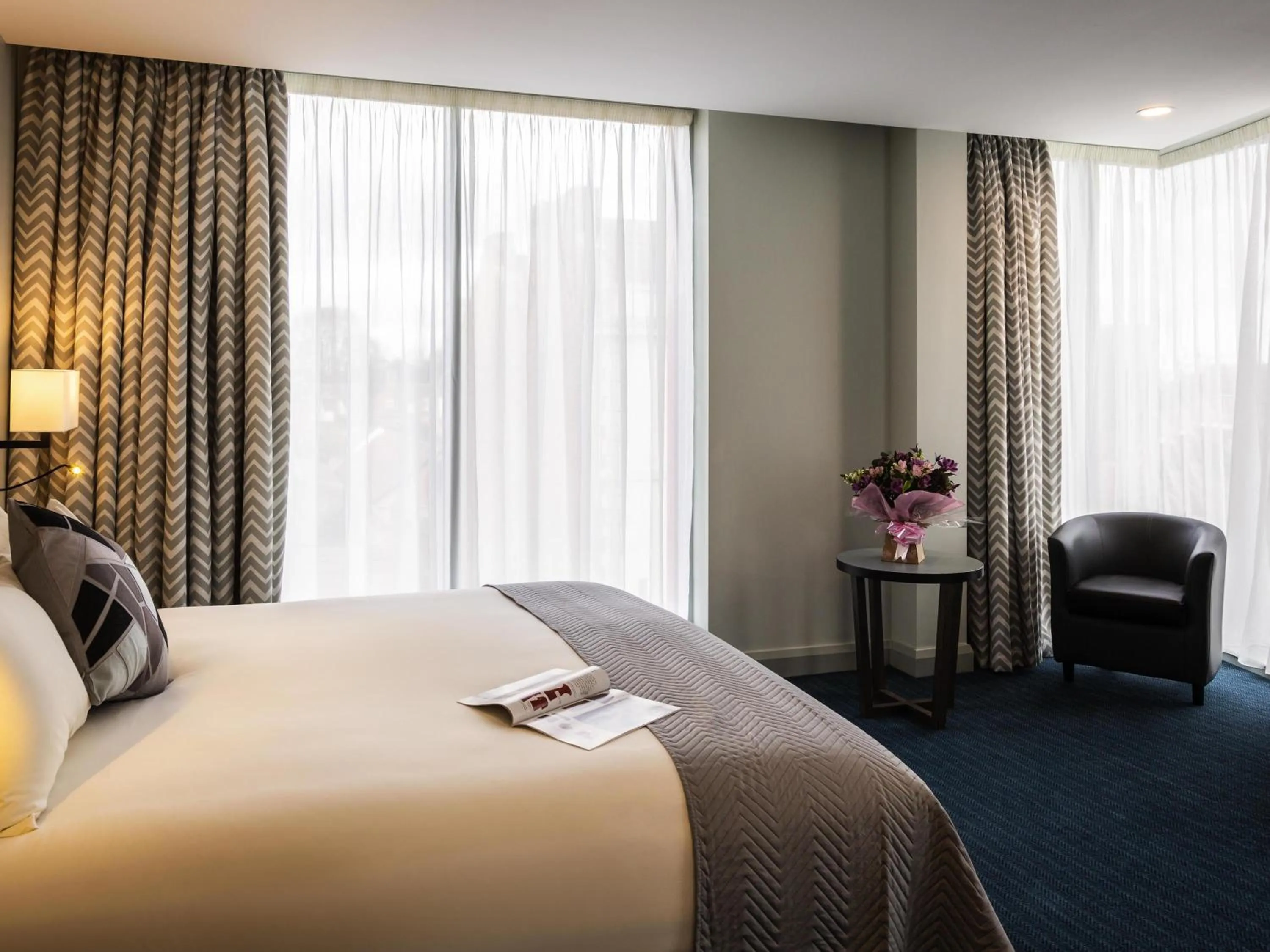 Bedroom, Bed in Mercure Bridgwater