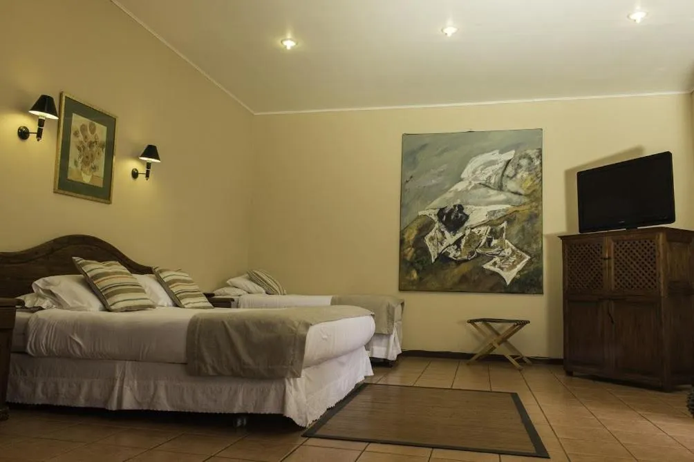 Photo of the whole room, Bed in Hotel Americano