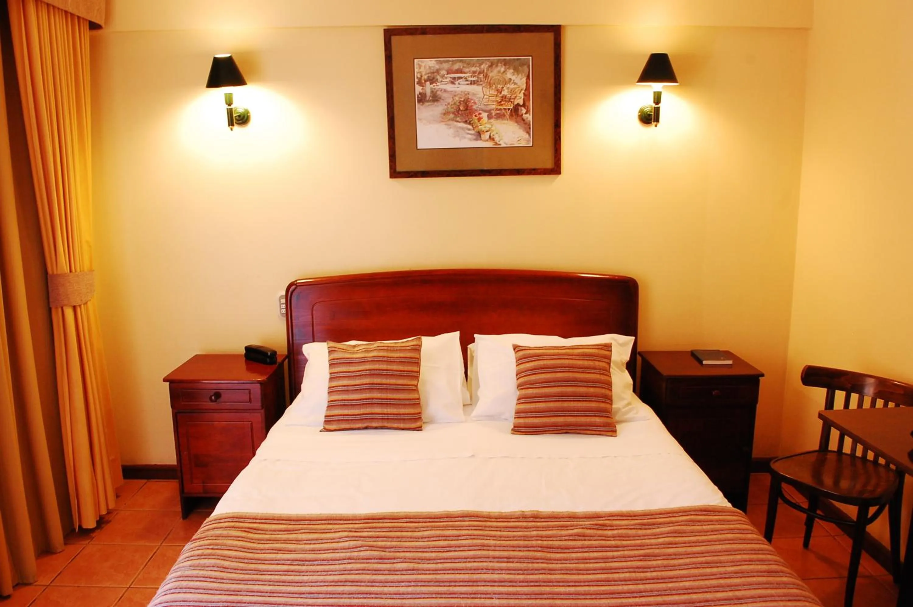 Photo of the whole room, Bed in Hotel Americano