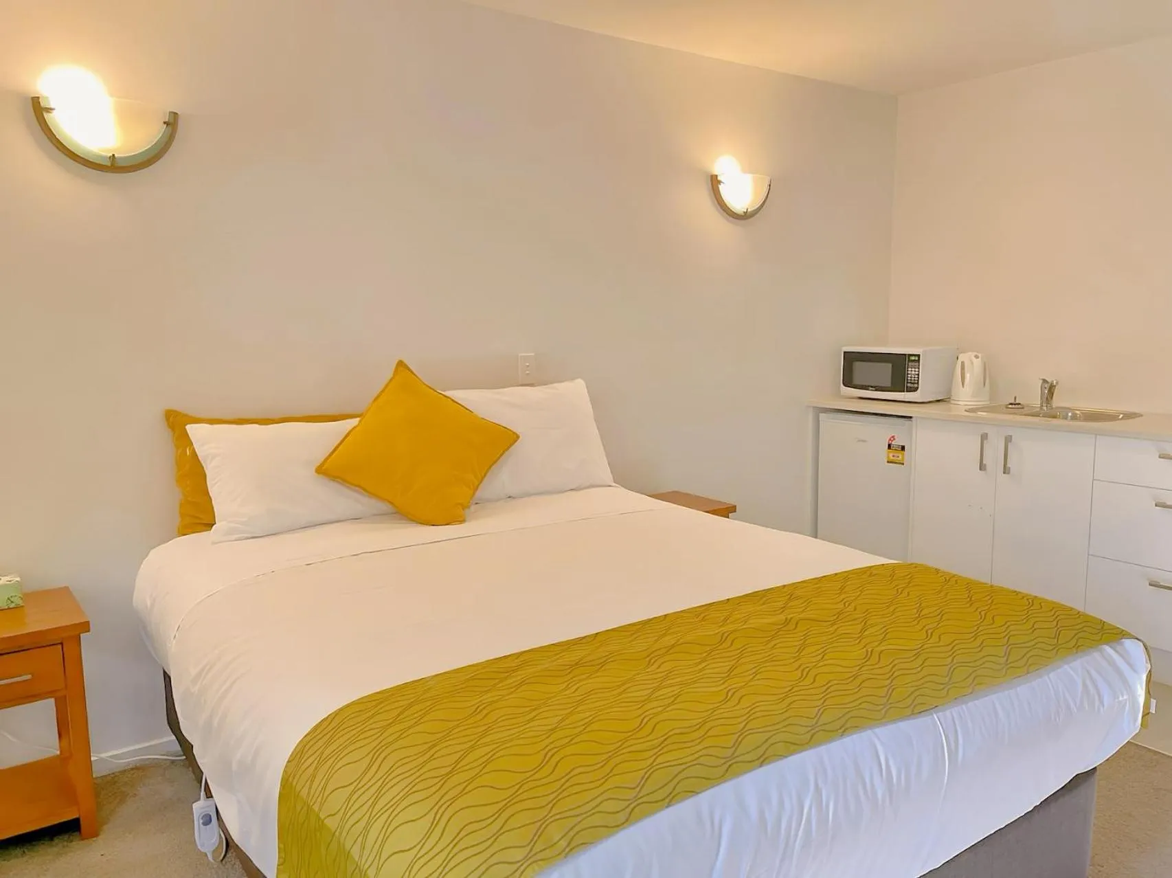 Bed in The Devereux Boutique Hotel