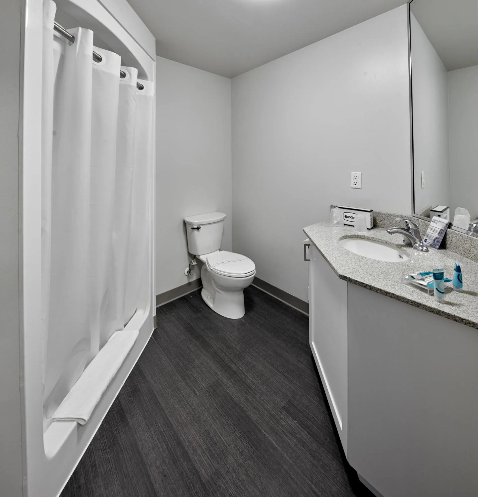Bathroom in Residence & Conference Centre - King City
