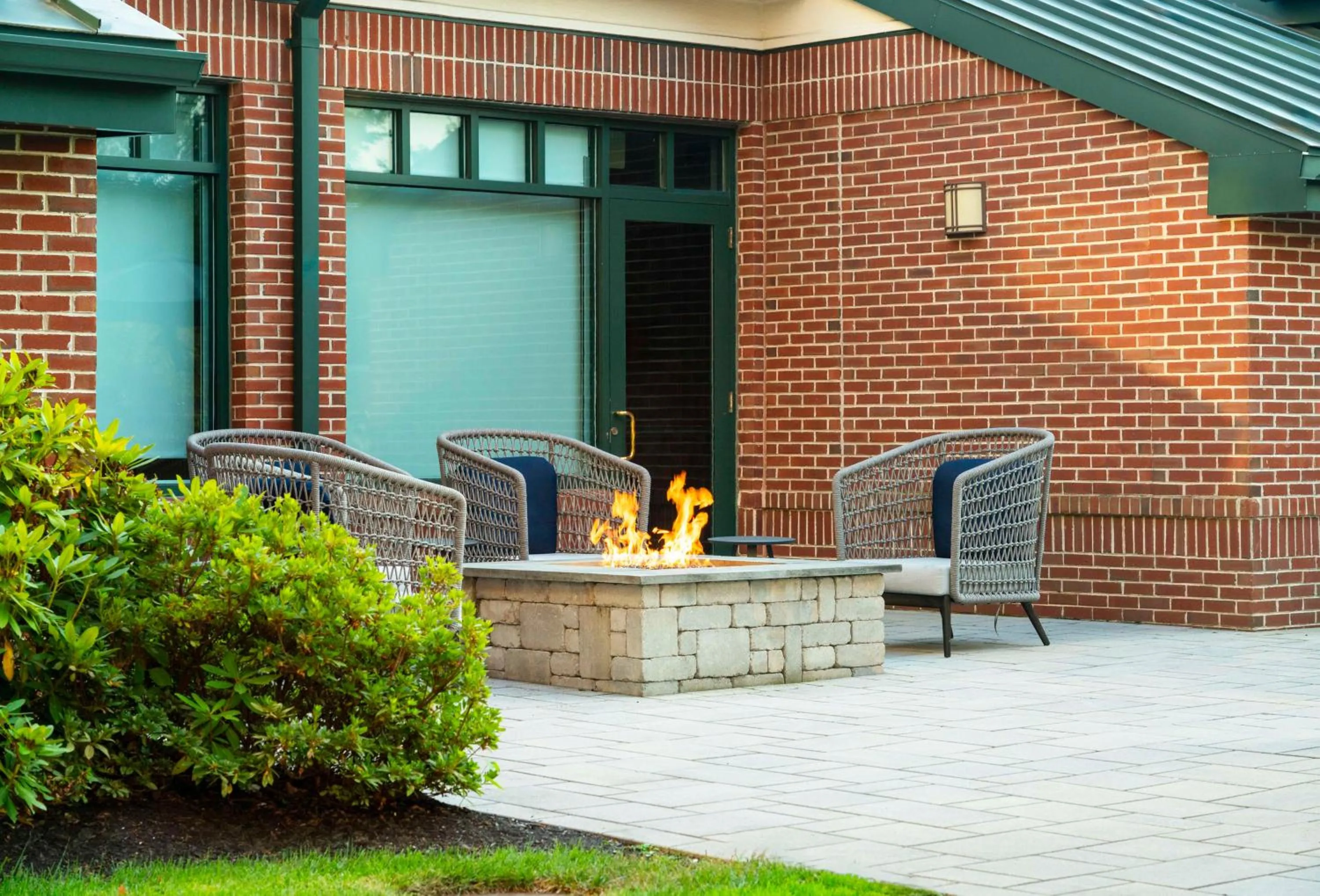 Patio in Homewood Suites by Hilton Hartford South-Glastonbury