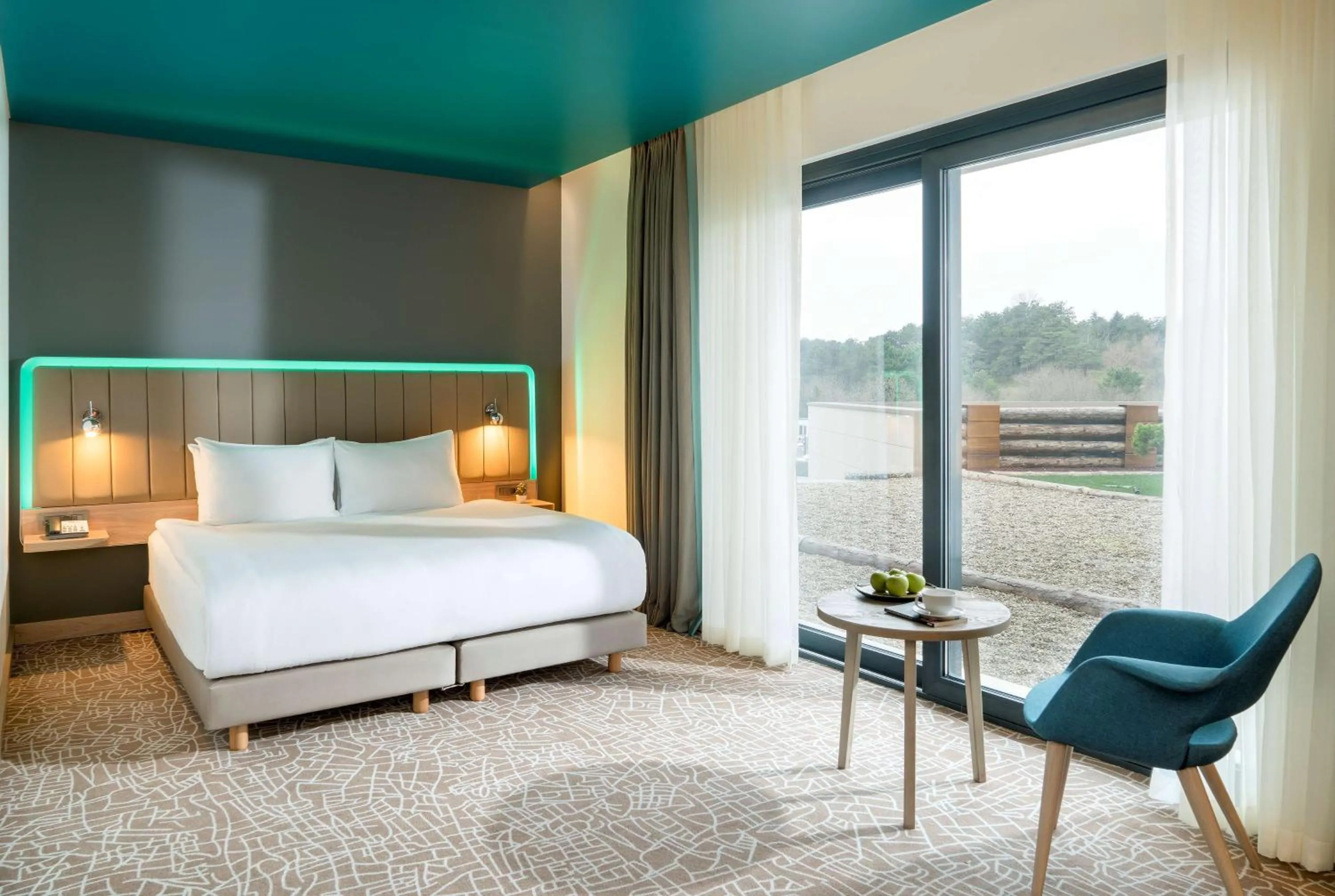 Photo of the whole room, Bed in Park Inn by Radisson Istanbul Airport Odayeri