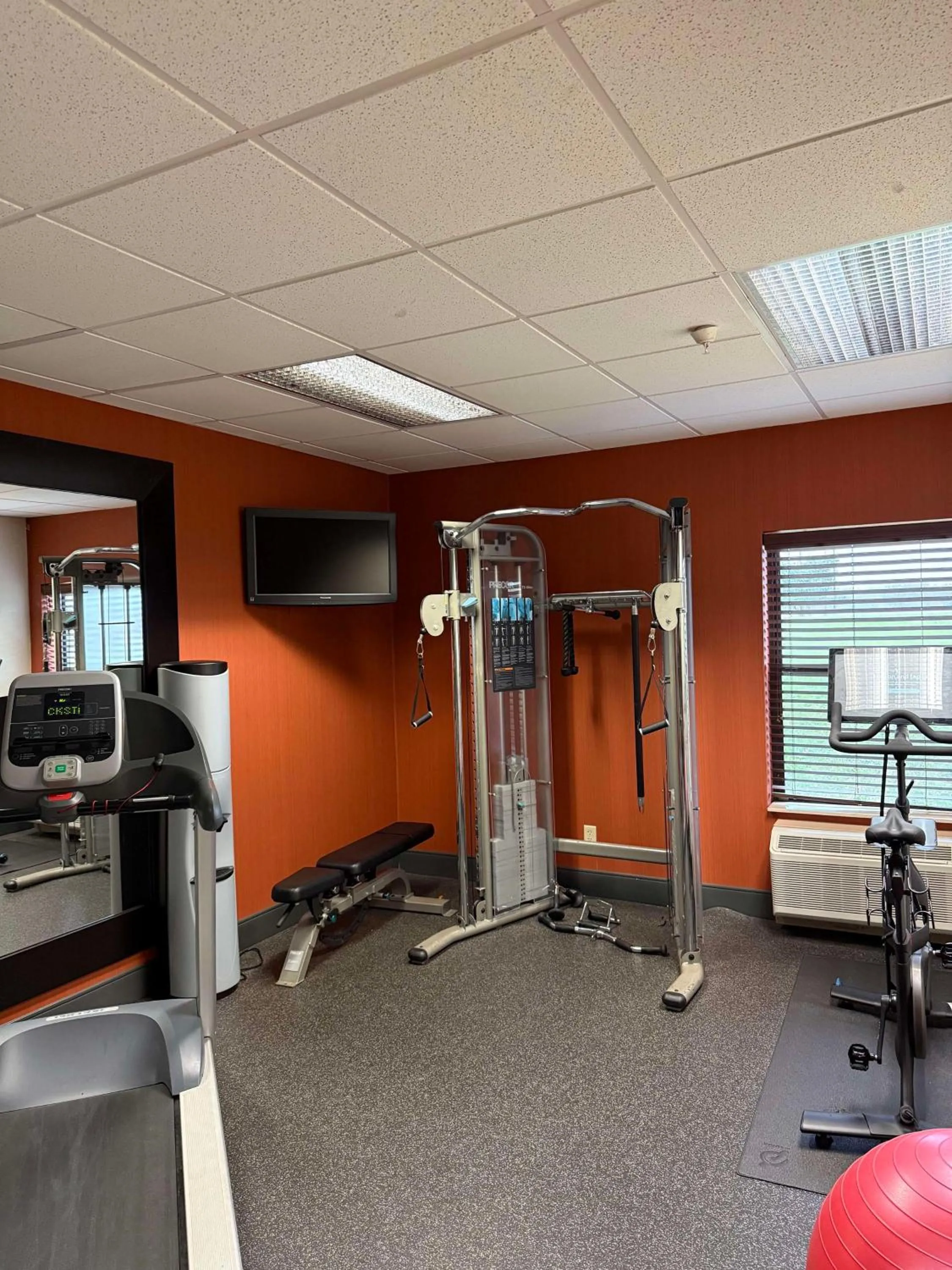 Fitness centre/facilities in Hampton Inn Decatur/Forsyth
