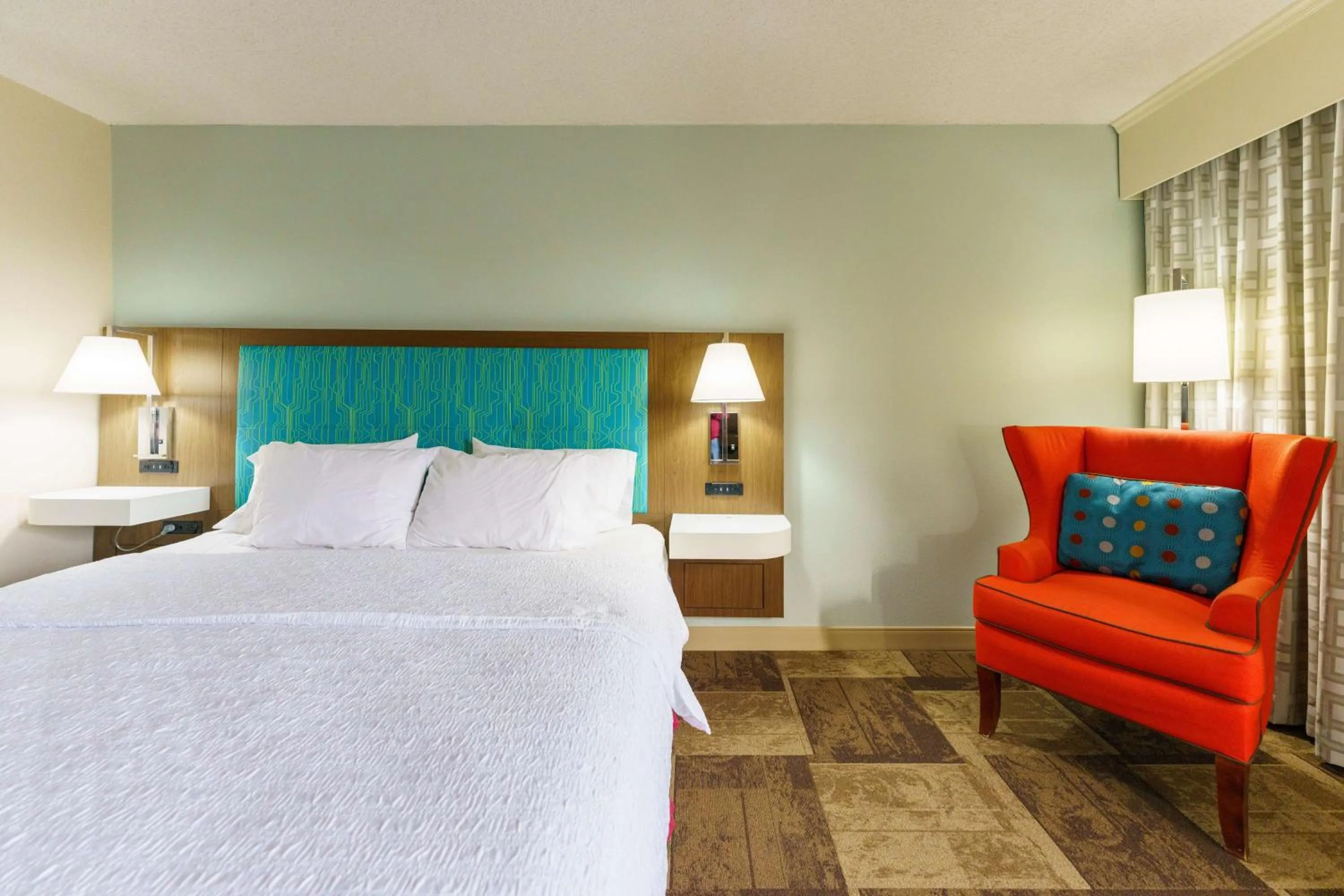 Bed in Hampton Inn Hutchinson