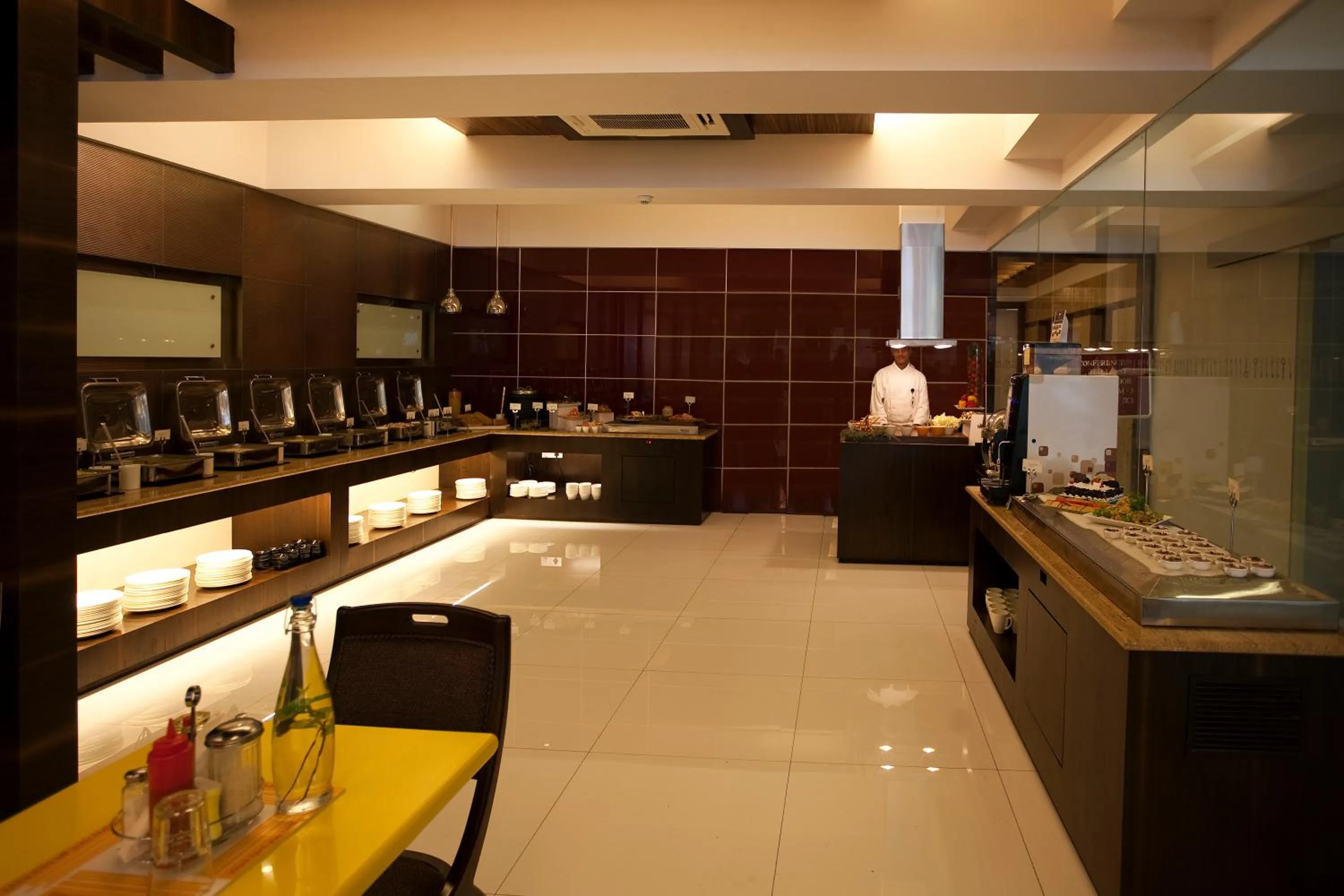 Food and drinks in Nestor Hotel, Mumbai