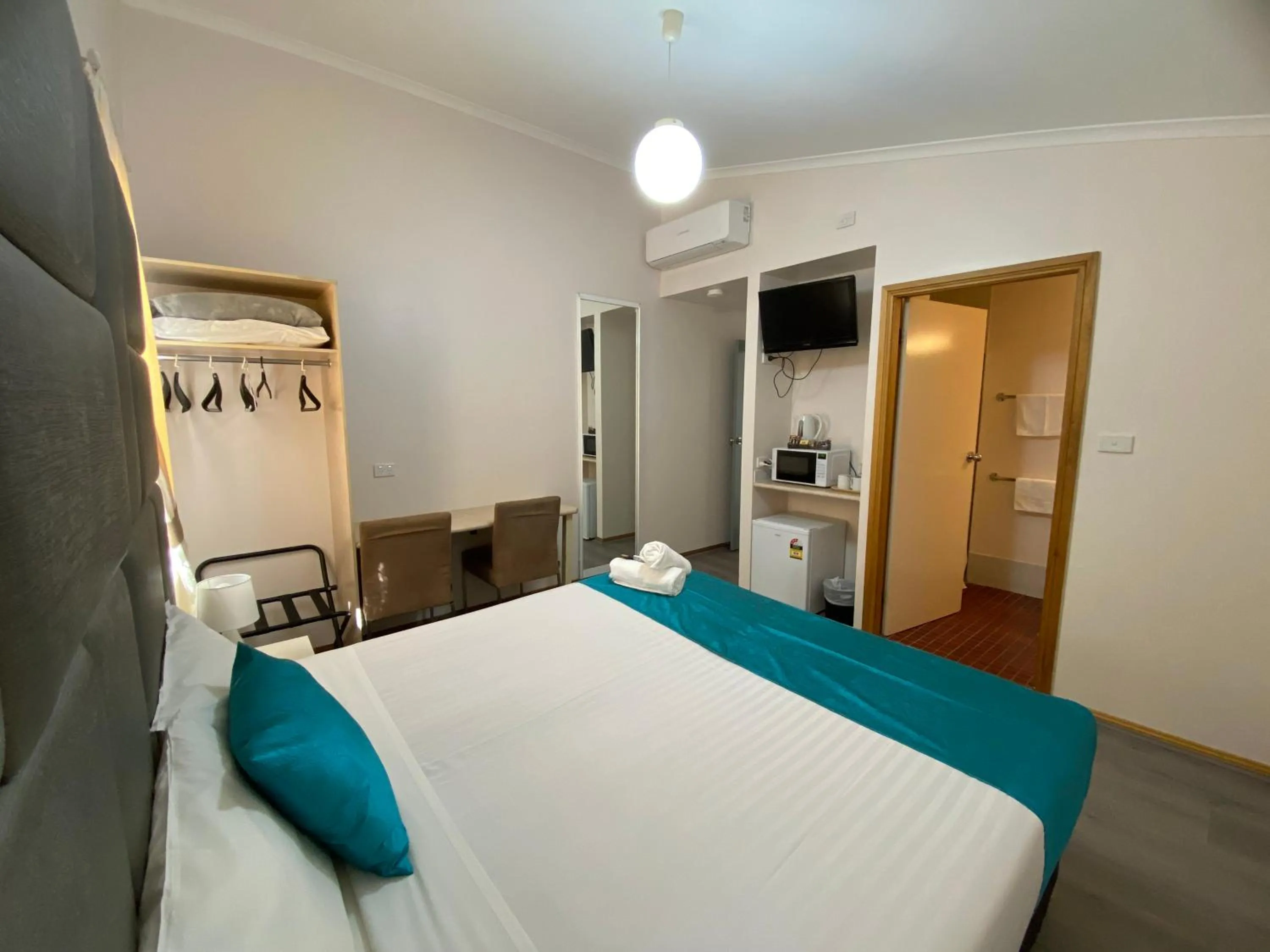 Bed in Hunter Valley Travellers Rest Motel