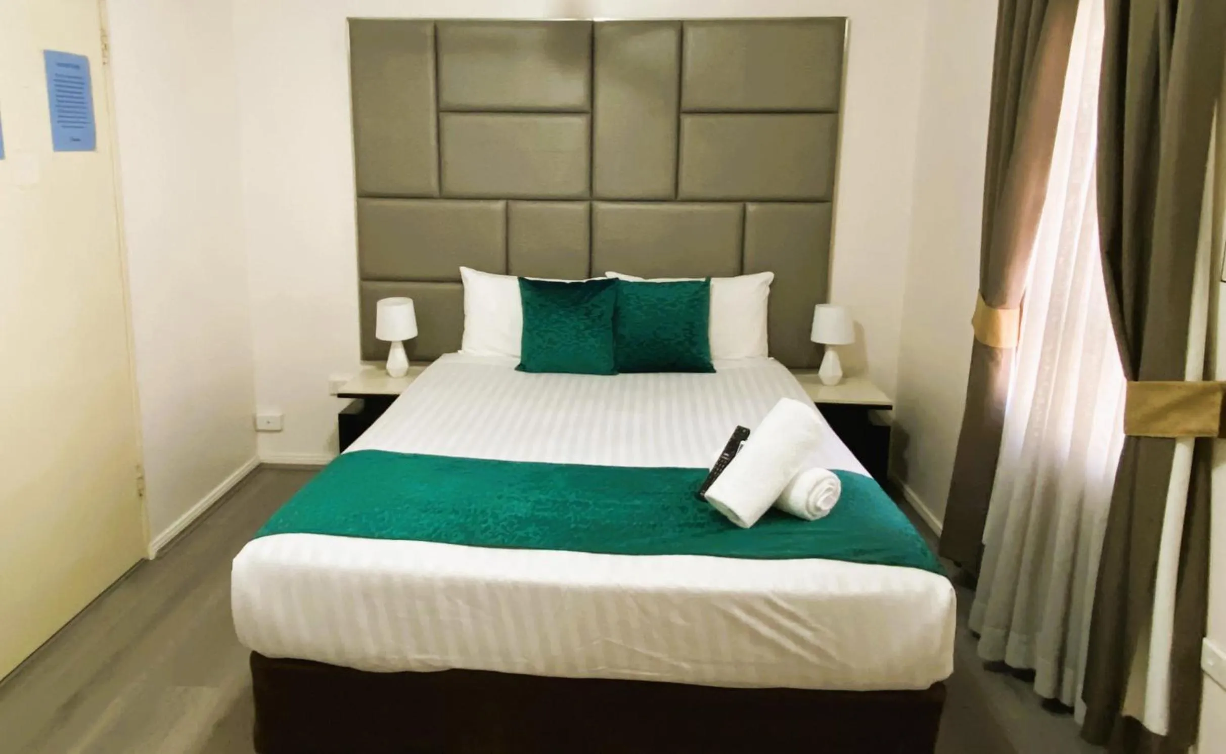 Bed in Hunter Valley Travellers Rest Motel