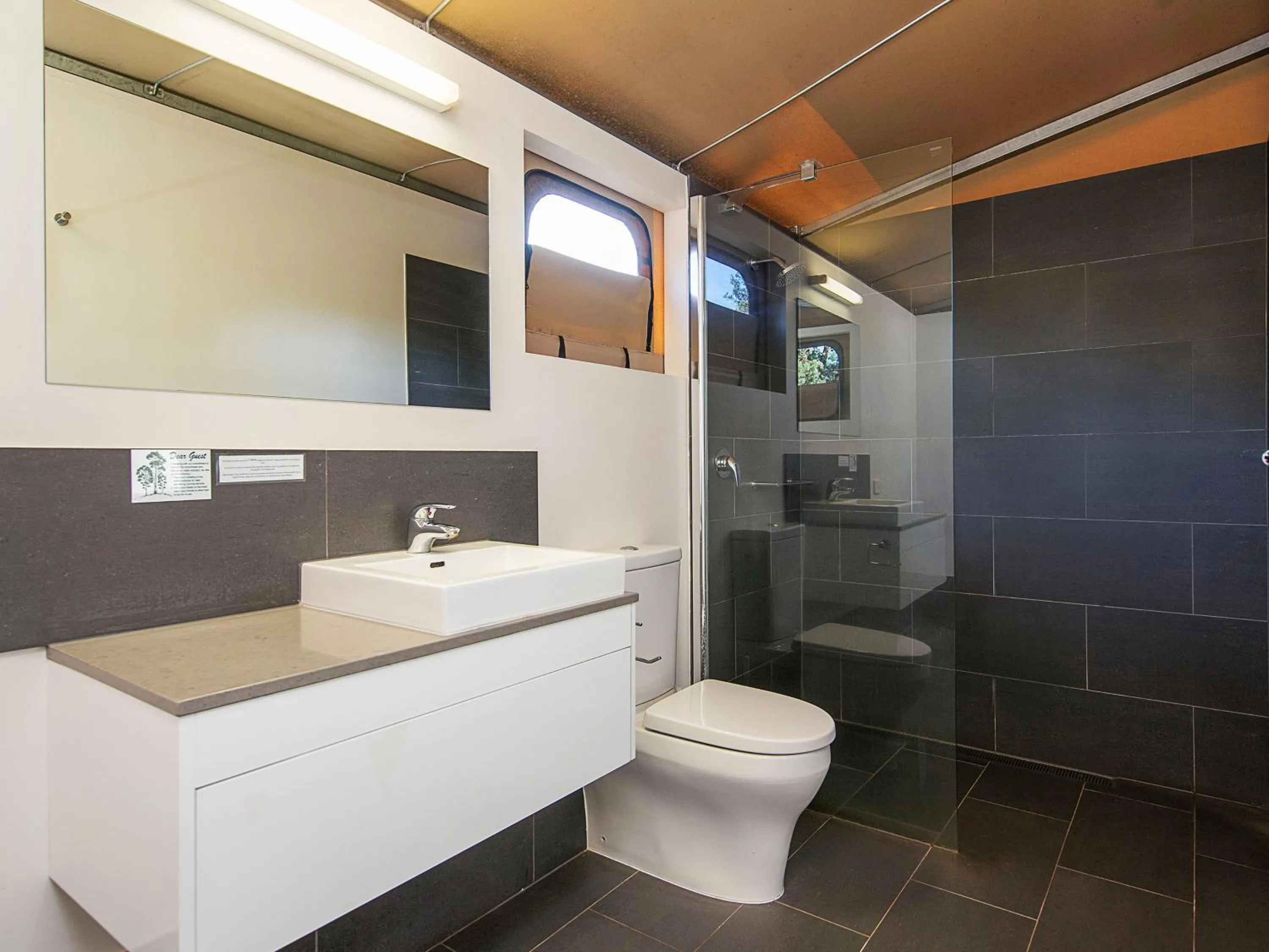 Bathroom in Discovery Resorts - Wilpena Pound