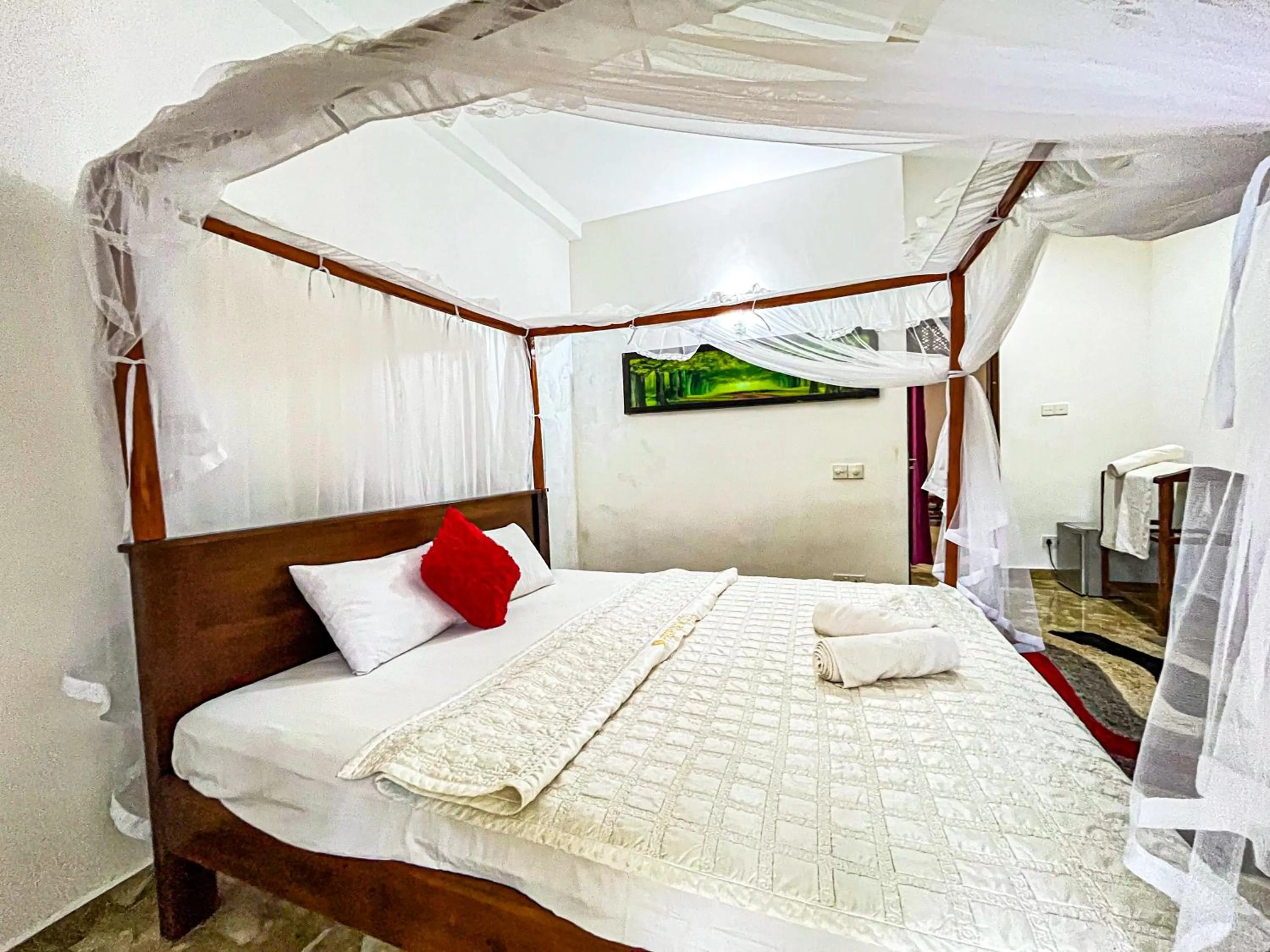 Bed in Galle Camellia