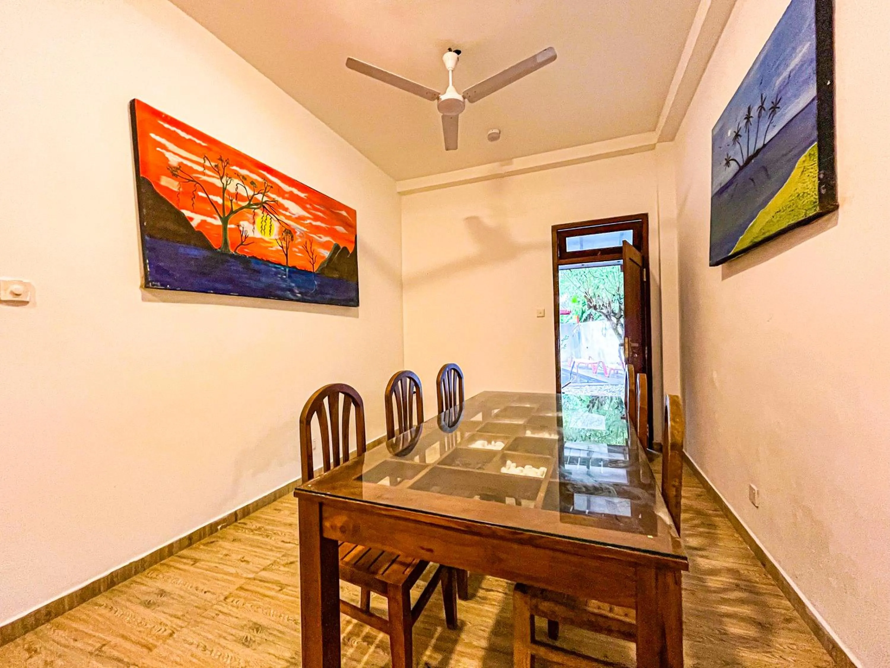 Dining area in Galle Camellia