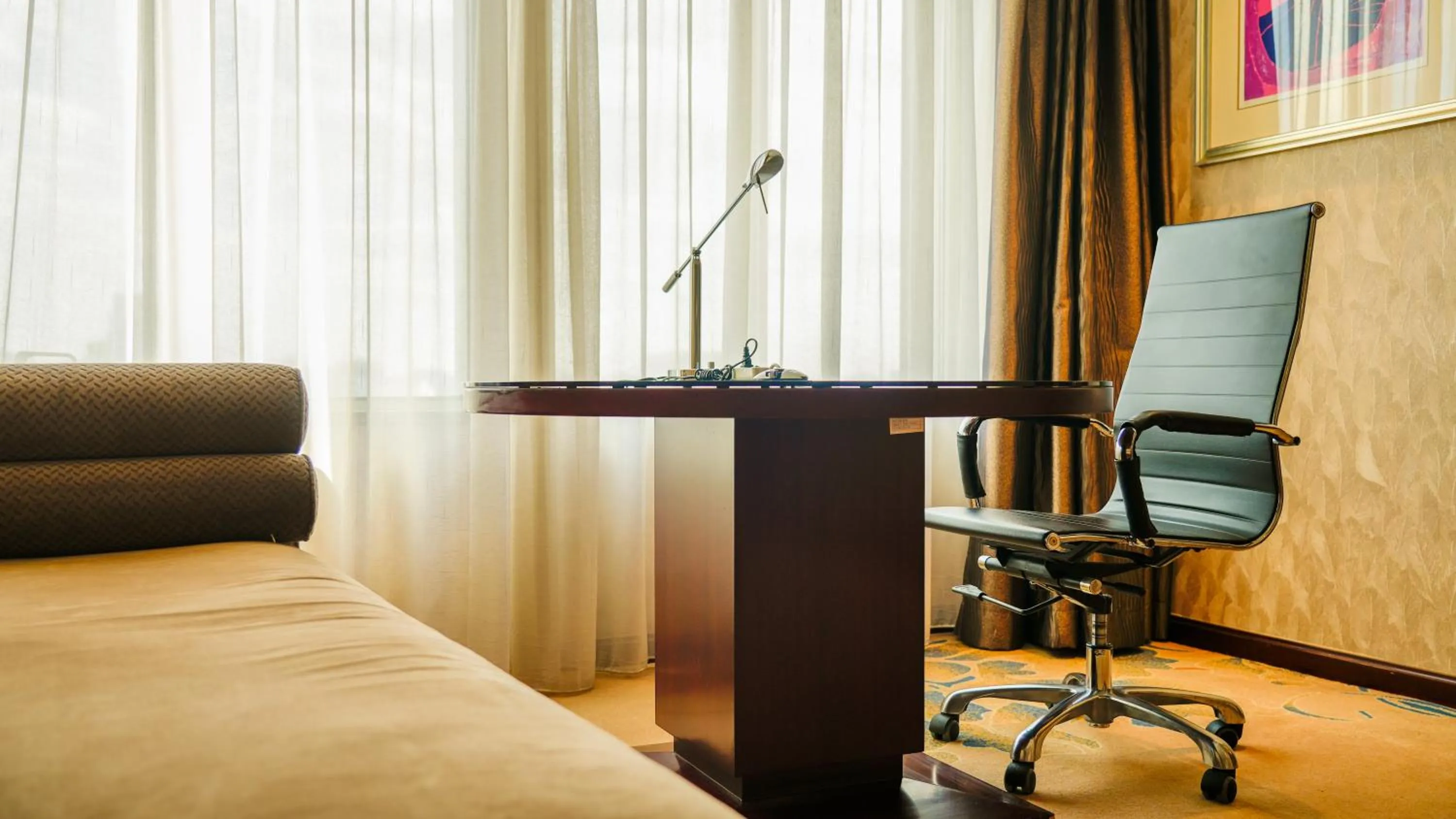 Photo of the whole room in Crowne Plaza Beijing Zhongguancun by IHG