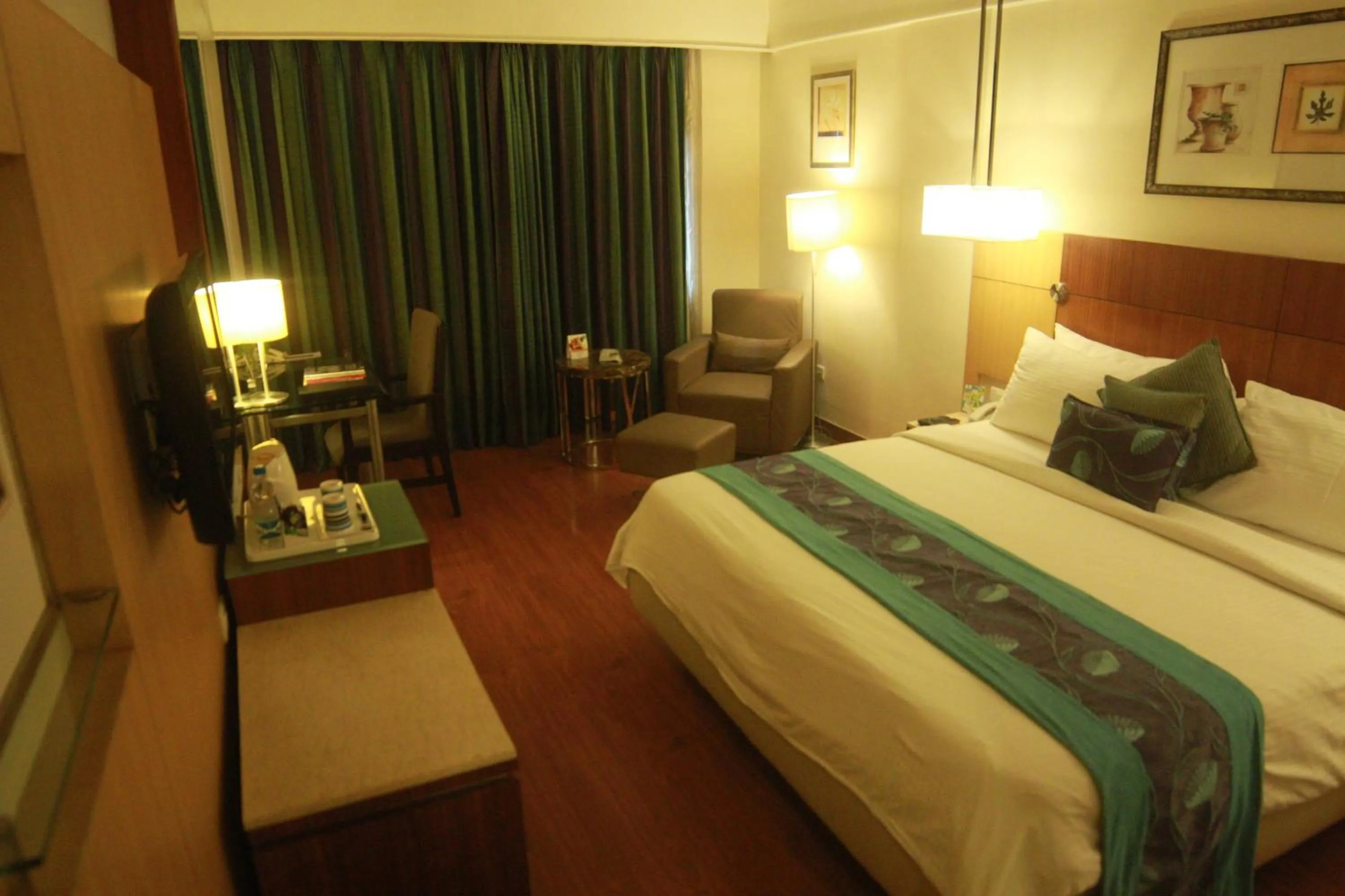 Bed in Fortune Murali Park, Vijayawada - Member ITC Hotels' Group