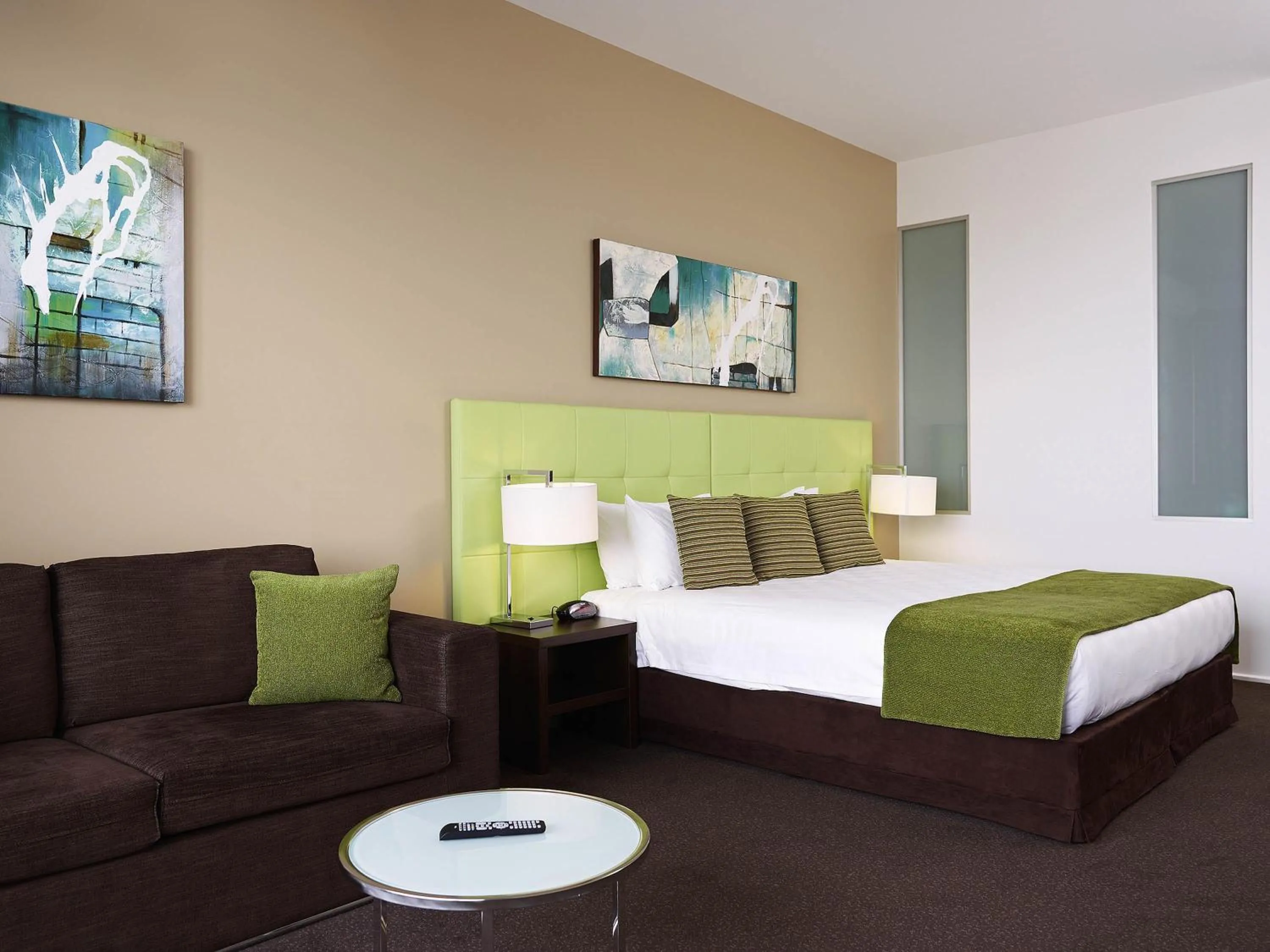 Bedroom, Bed in Mercure Melbourne Caroline Springs