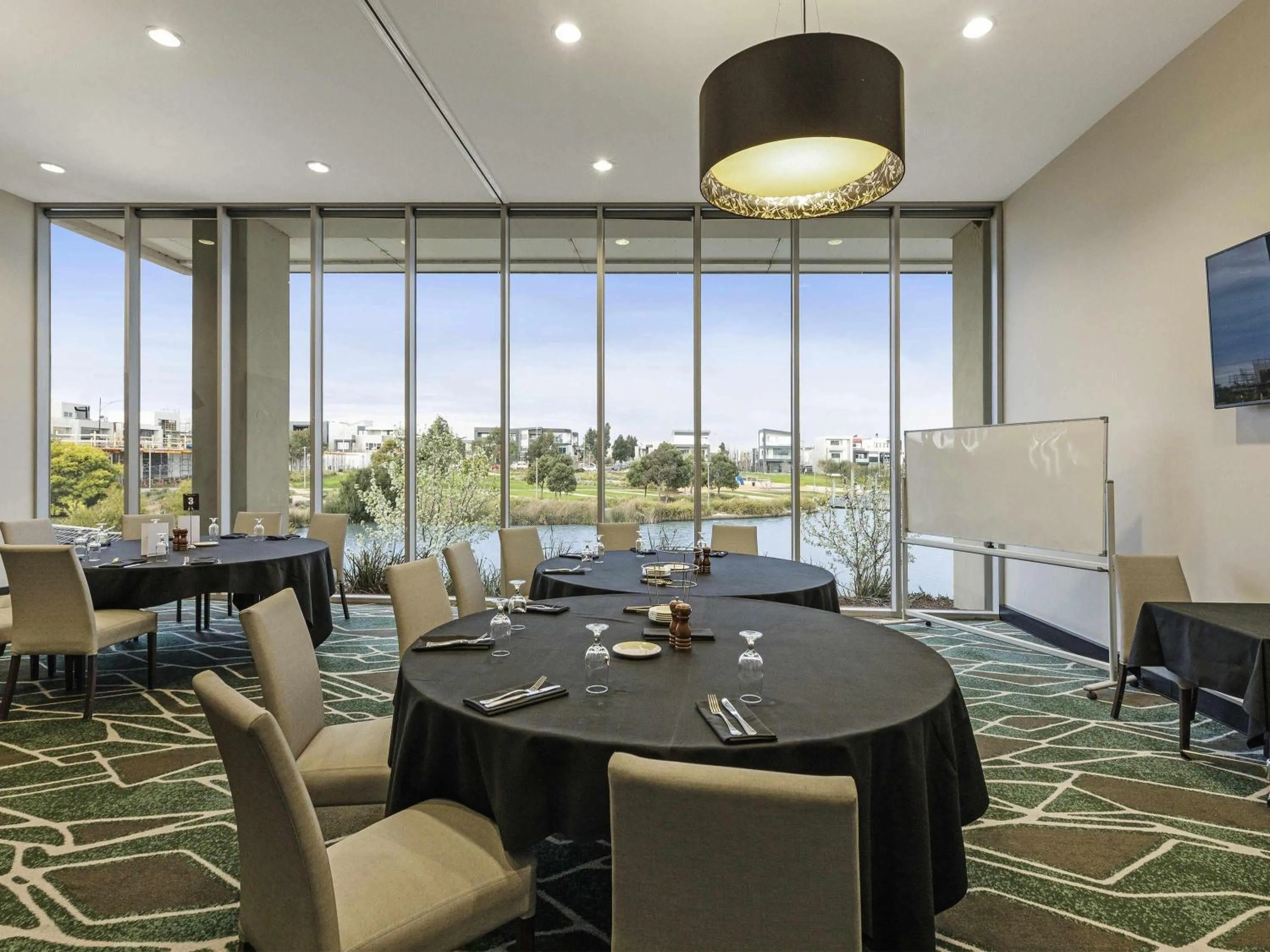 Meeting/conference room in Mercure Melbourne Caroline Springs