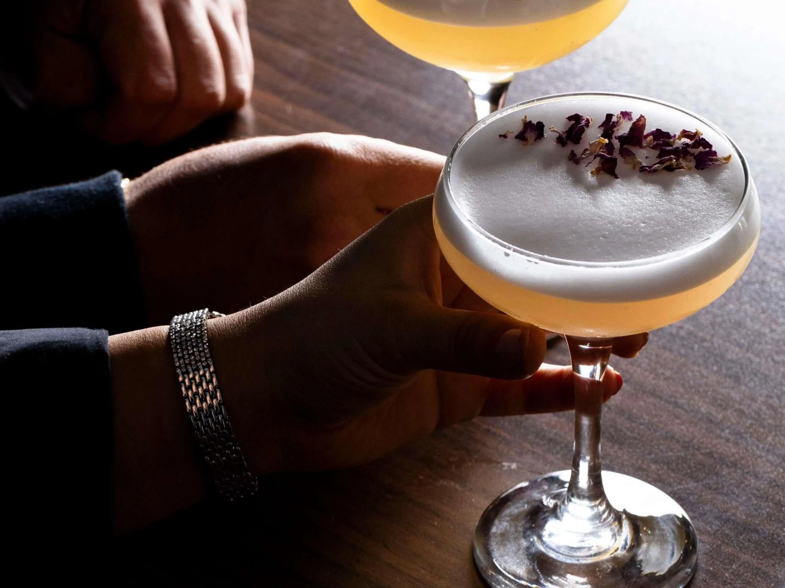 Lounge or bar in Mercure Melbourne Caroline Springs