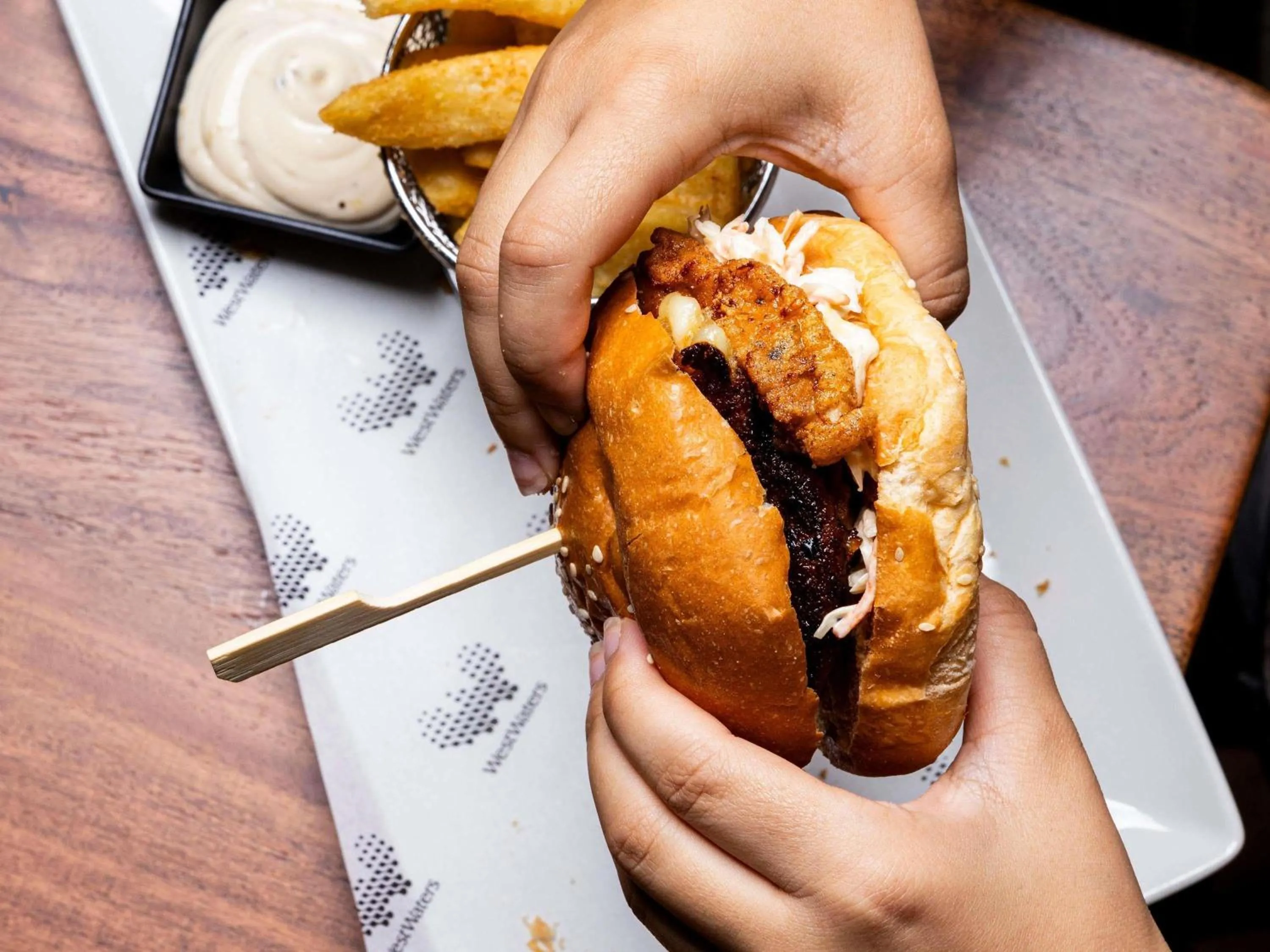 Lounge or bar in Mercure Melbourne Caroline Springs