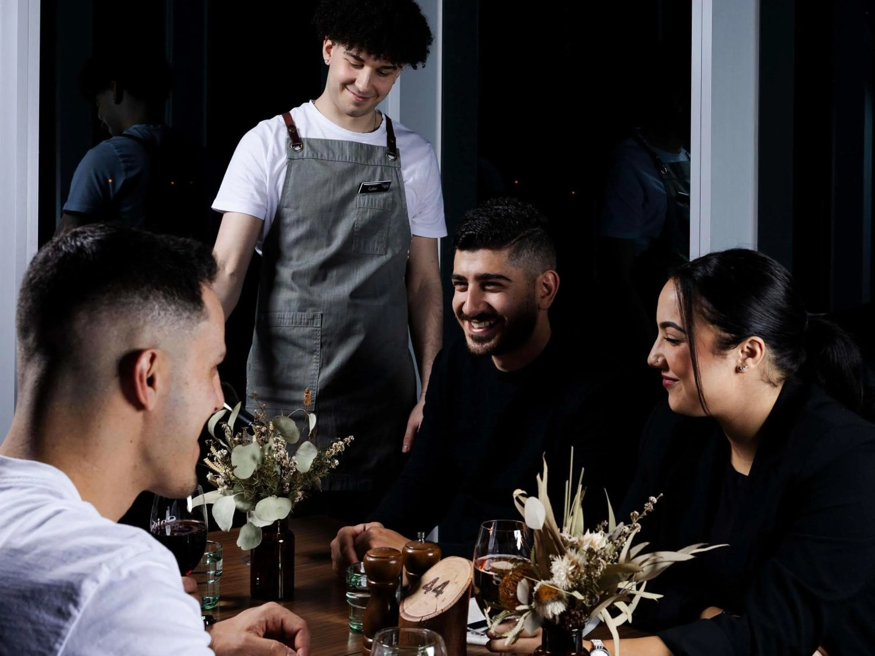 Restaurant/places to eat in Mercure Melbourne Caroline Springs