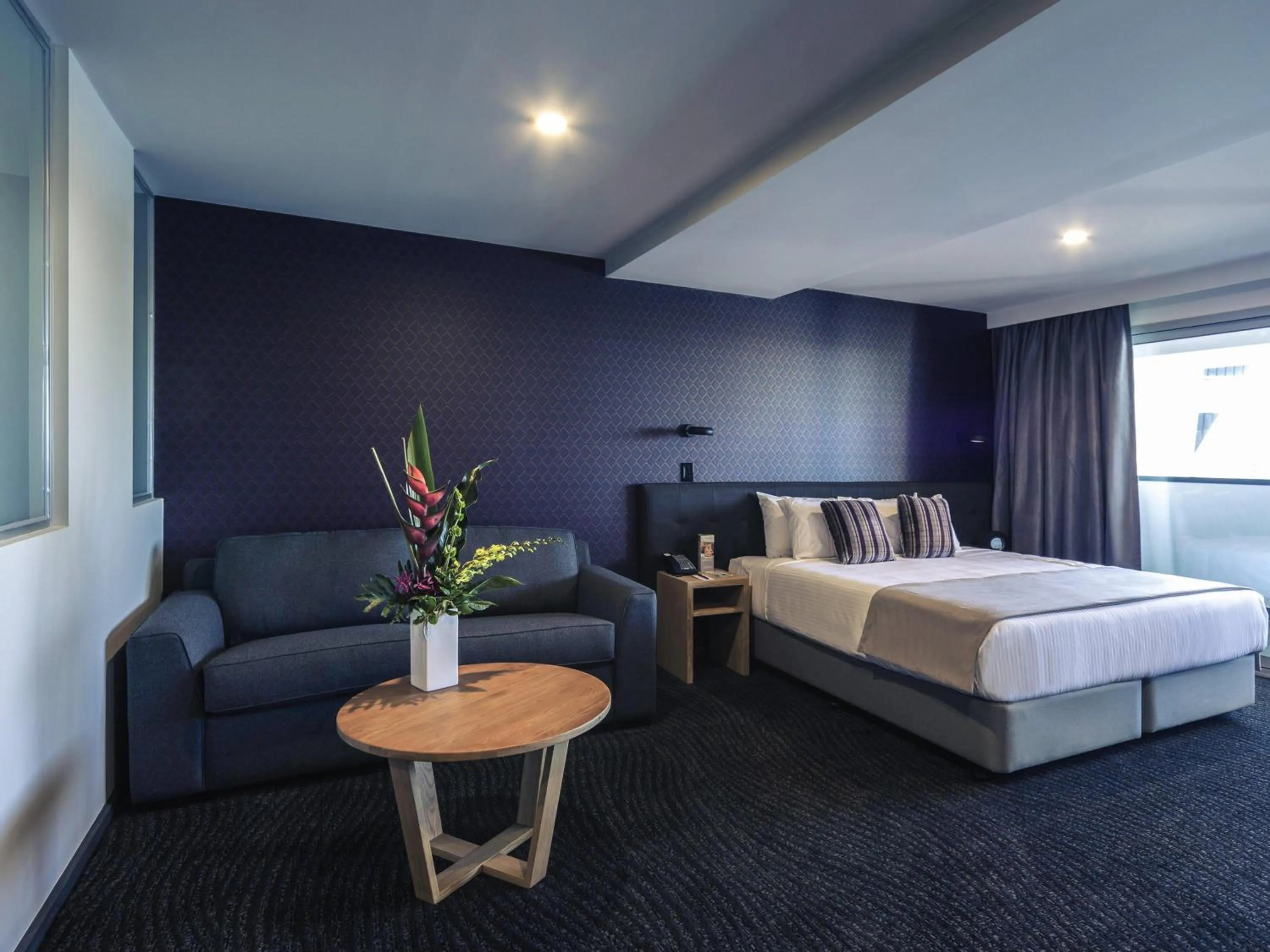 Bedroom, Bed in Mercure Melbourne Caroline Springs