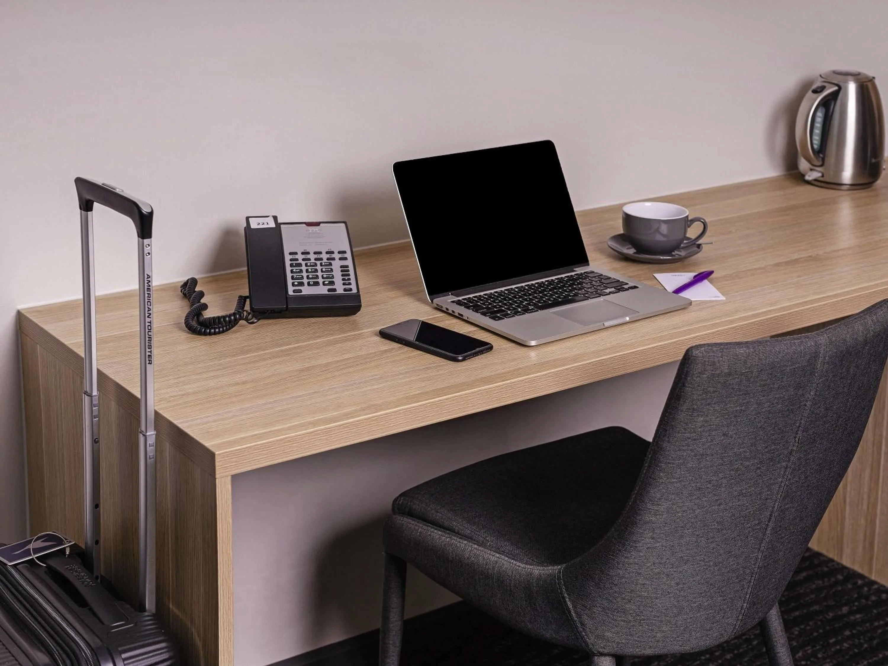 Bedroom in Mercure Melbourne Caroline Springs