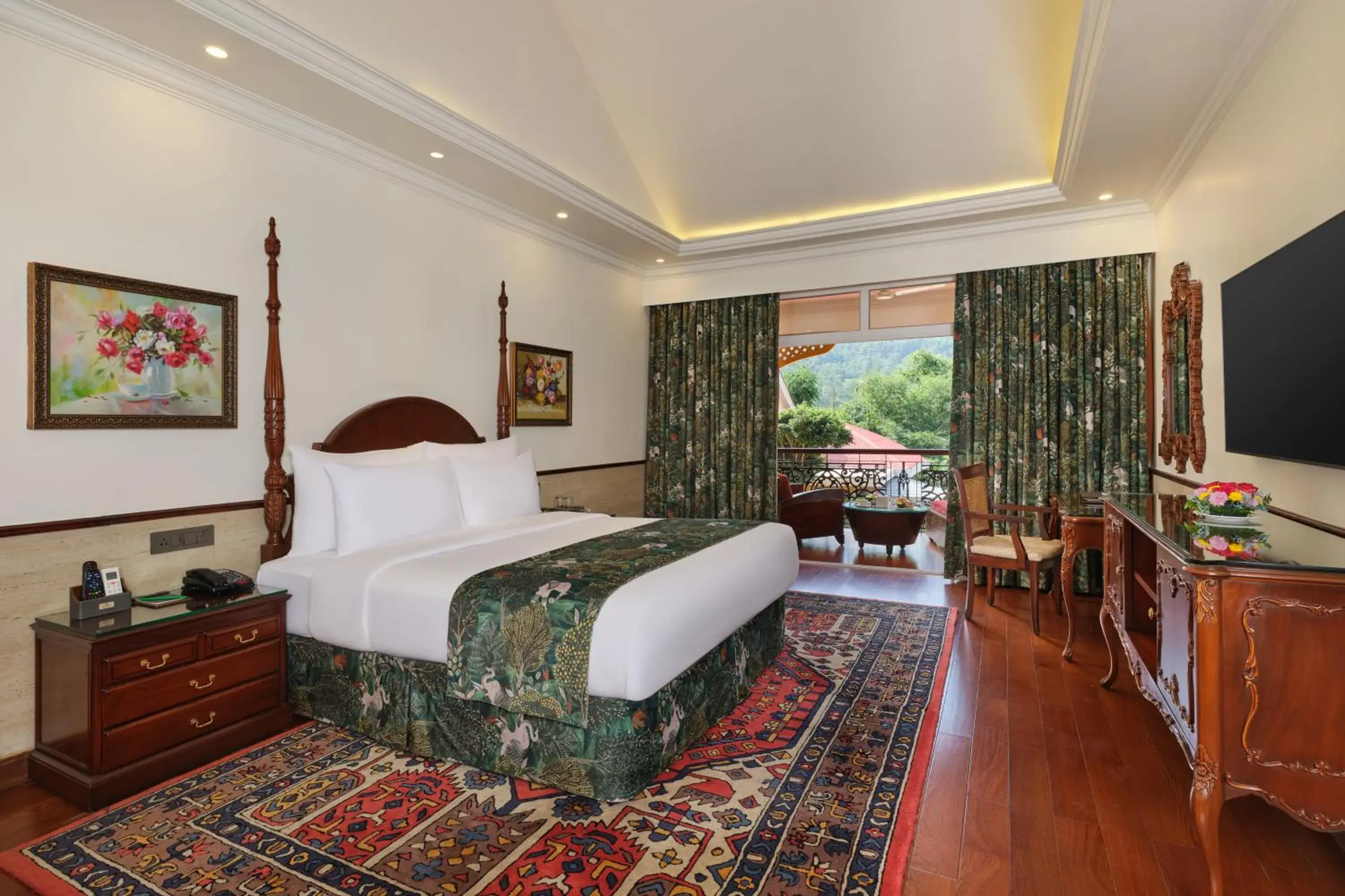 Deluxe Room in Mayfair Spa Resort & Casino Deluxe Room in Mayfair Spa Resort & Casino