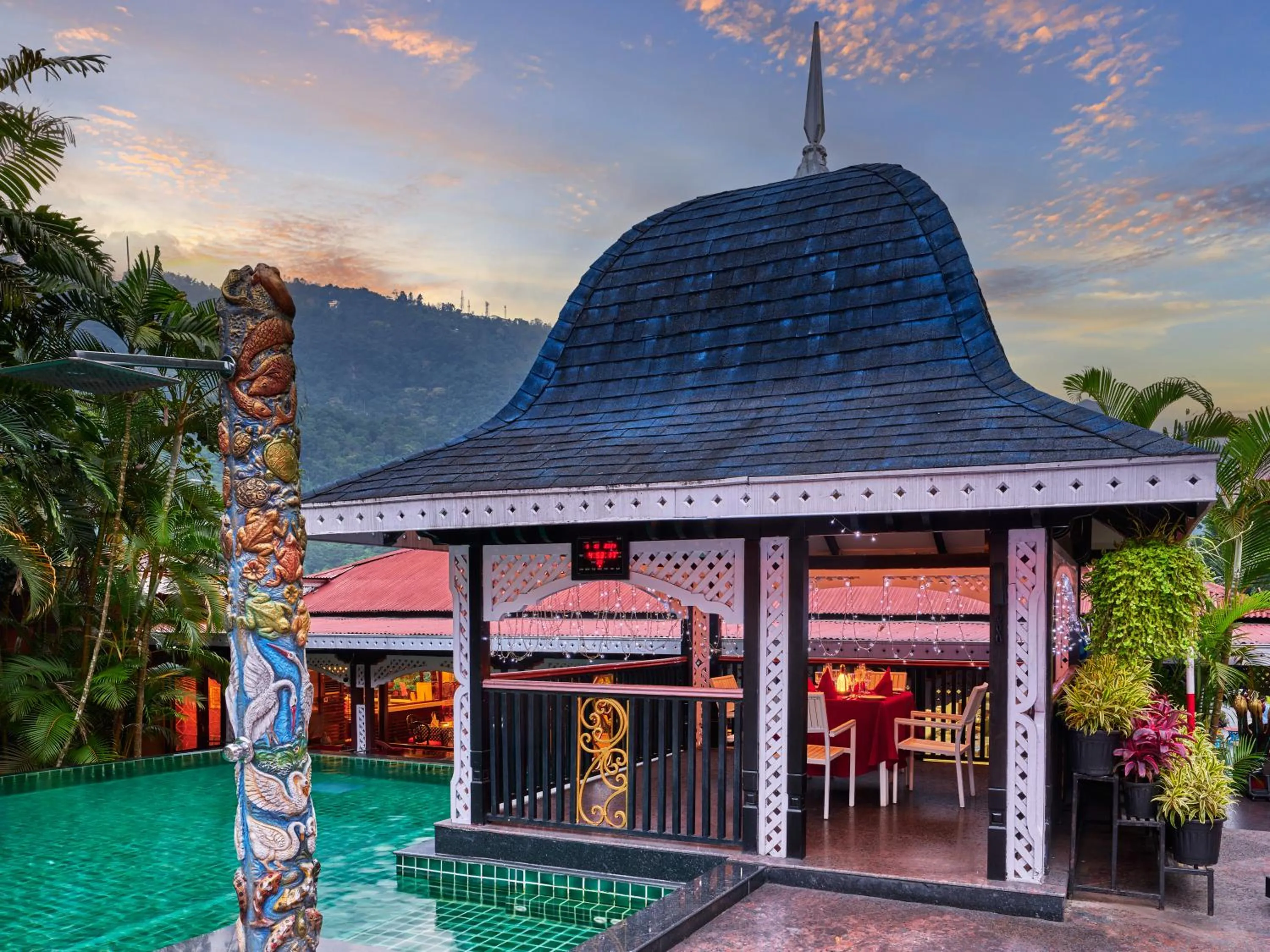 Pool view in Mayfair Spa Resort & Casino